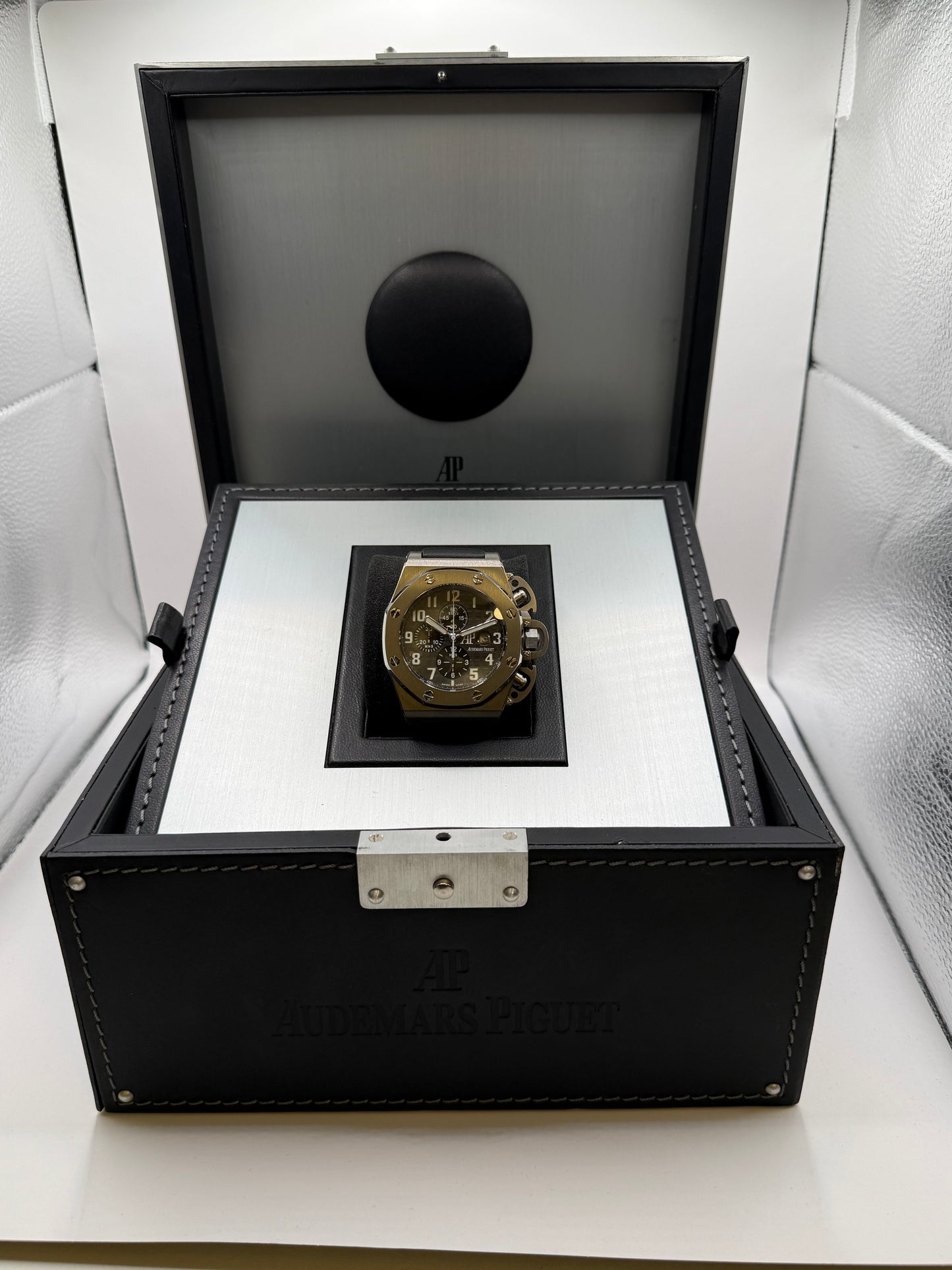 Audemars Piguet – Royal Oak Offshore Chronograph “T3”