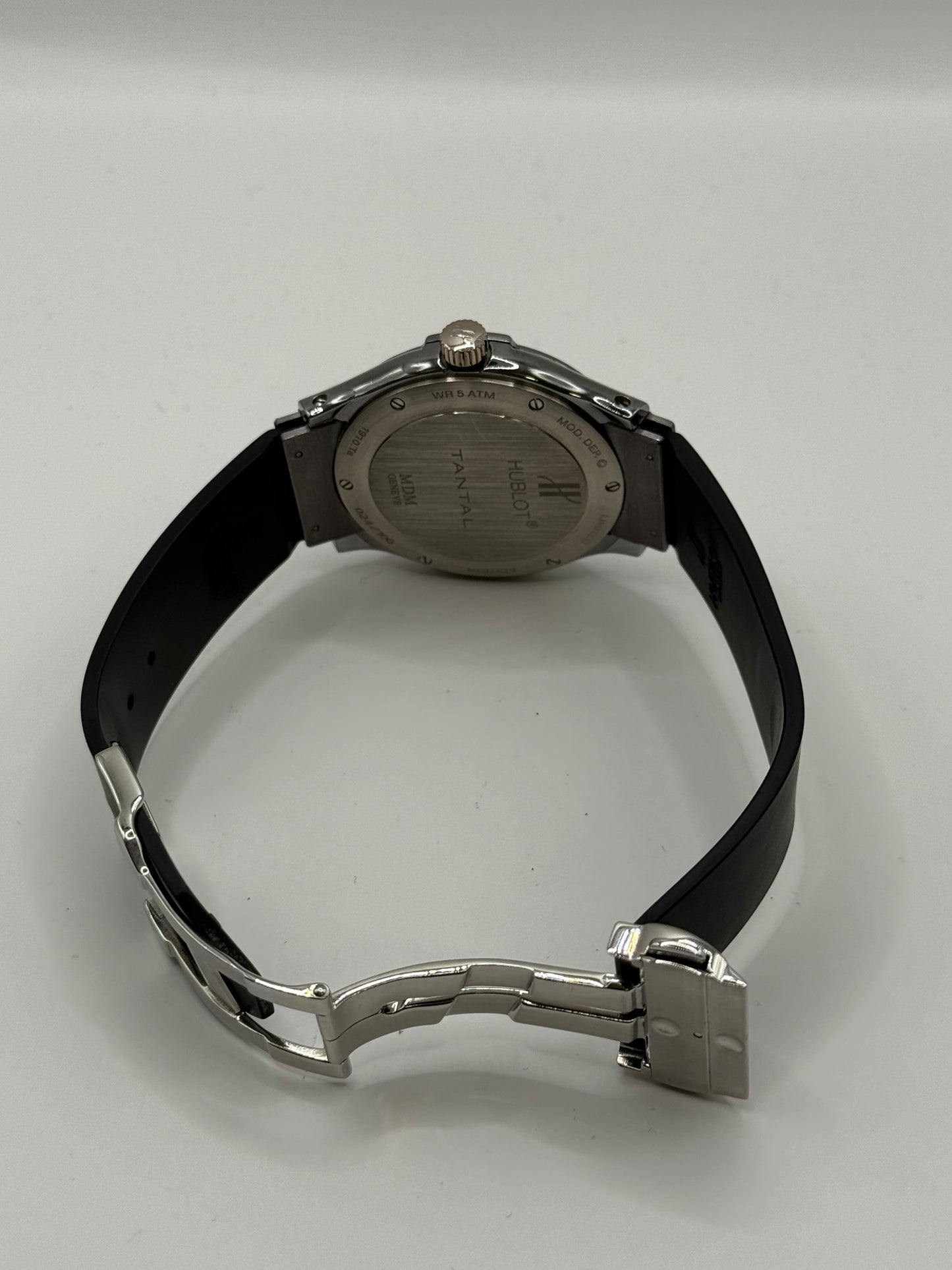 Hublot MDM Classic Tantalum – Cadran Météorite – Édition Limitée 024/100 – Full Set