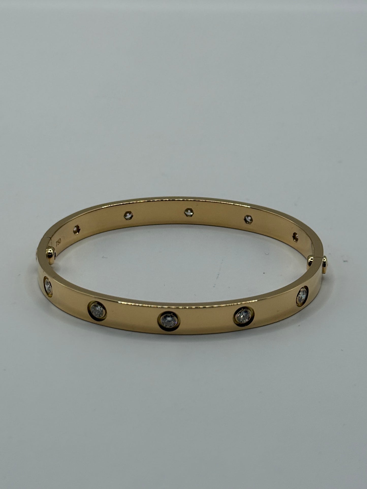 Cartier Love Bracelet – Or Jaune 18k & 10 Diamants – Taille 17 – Avec Tournevis & Boîte