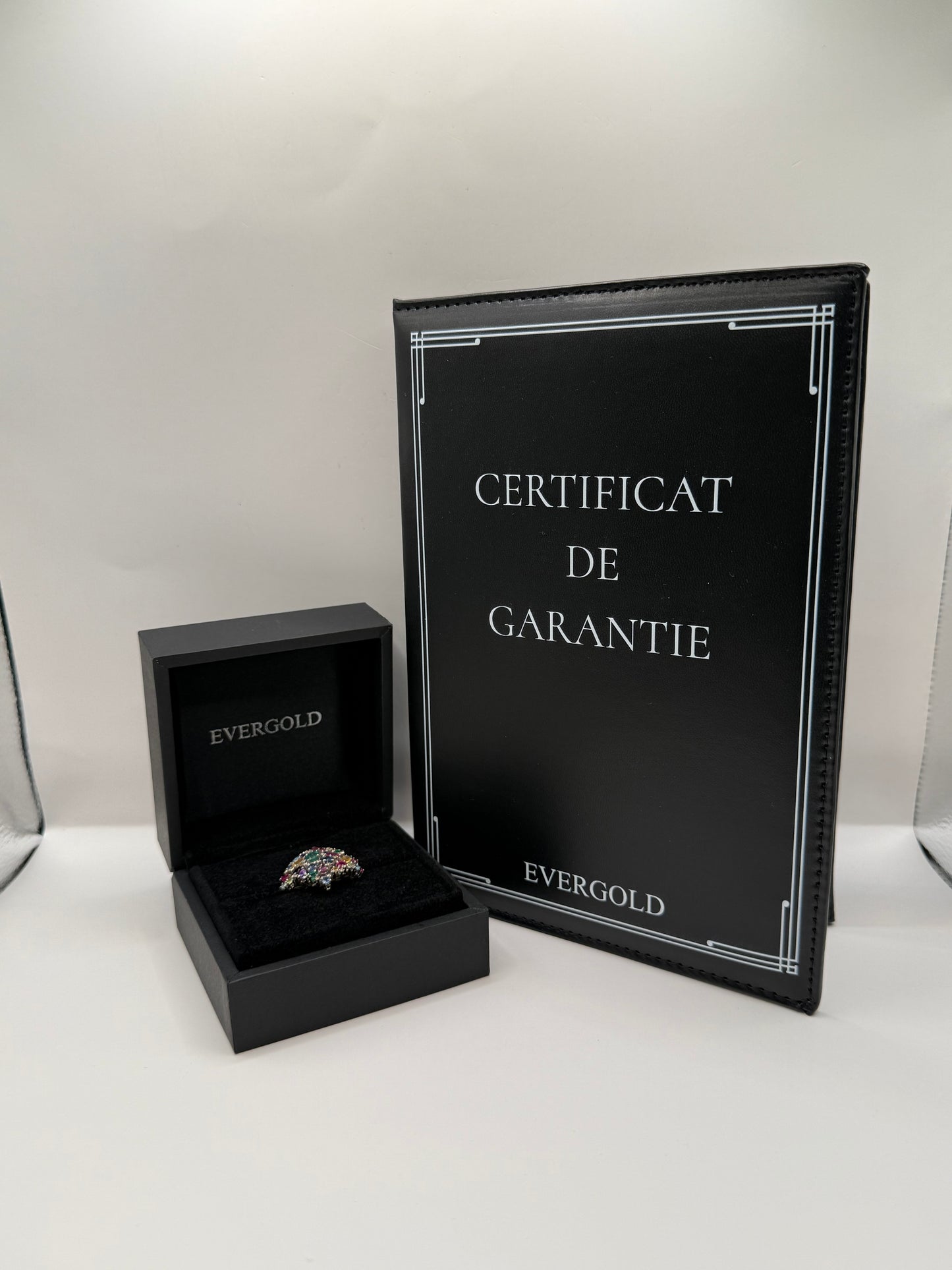 Bague Grenat, saphirs, emeraudes, diamants, améthystes, citrines, péridots taille 48 or 18 carats bijou de luxe vue 5