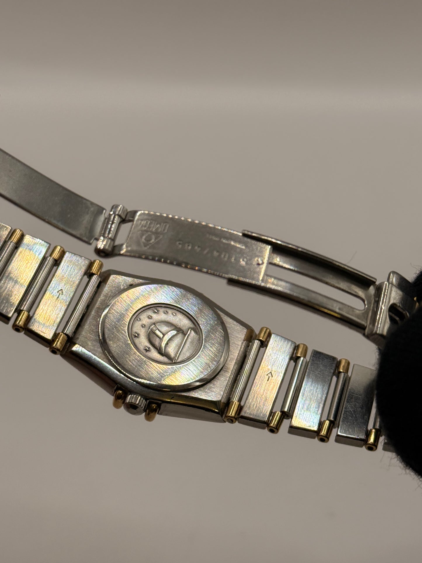 Omega Constellation 26mm montre de luxe vue 3