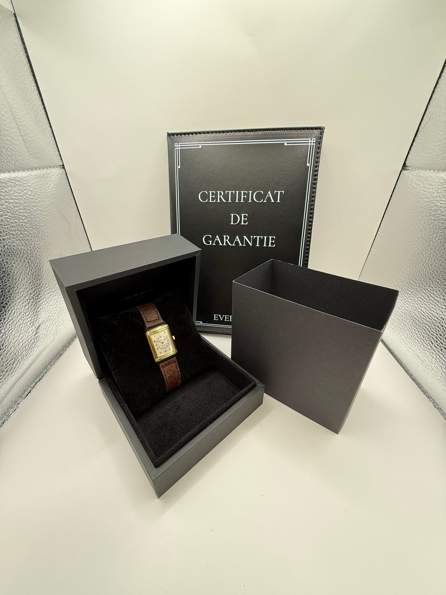 Jaeger-Lecoultre Reverso 141.001.1 1990 23mm montre de luxe vue 5