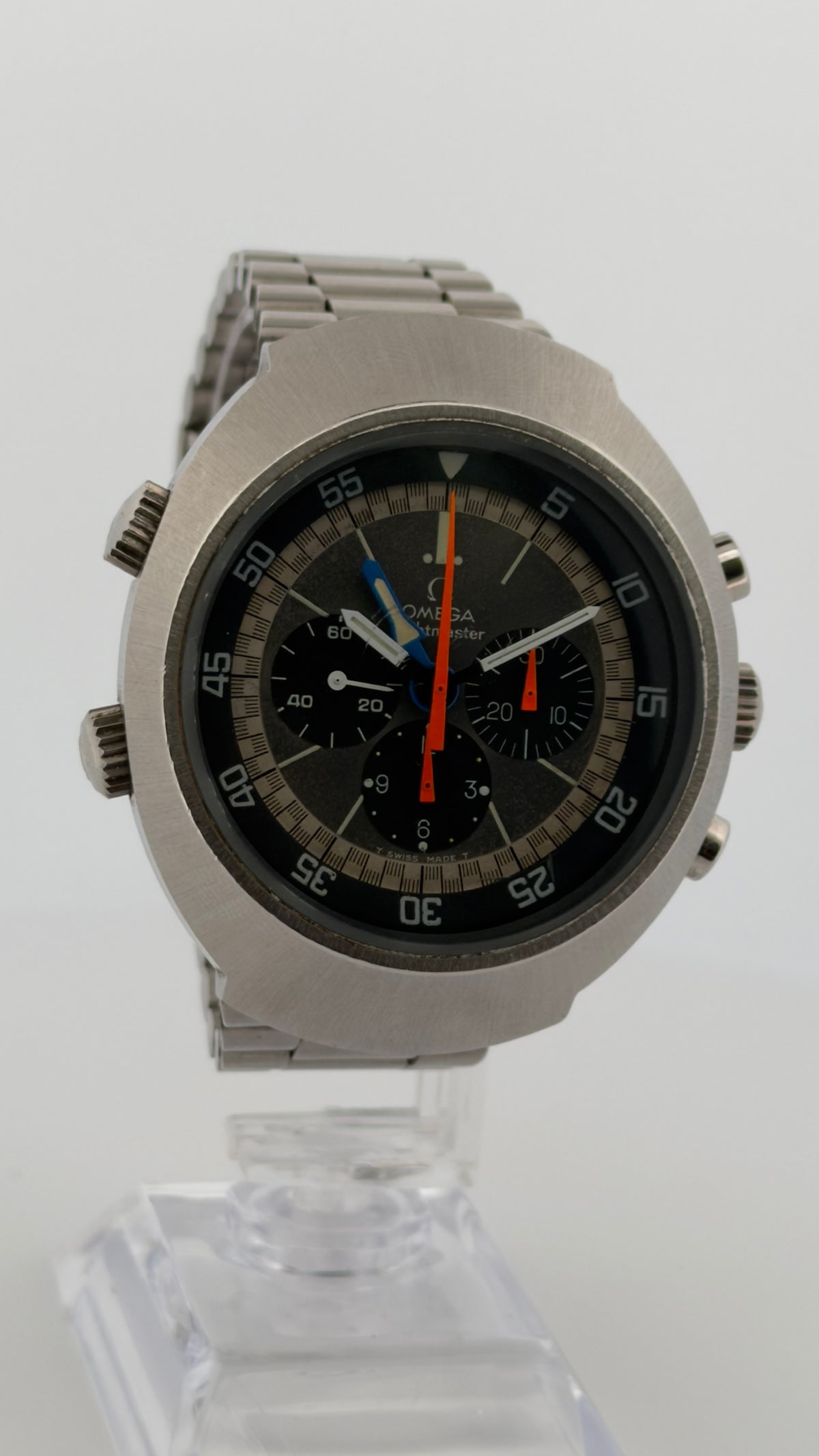 Omega Flightmaster 145.026 1970 52mm montre de luxe vue 3