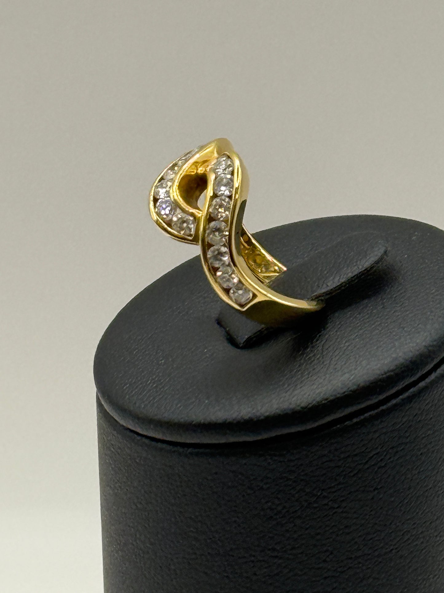 Bague en or Jaune 18 carat et diamants - Taille 54