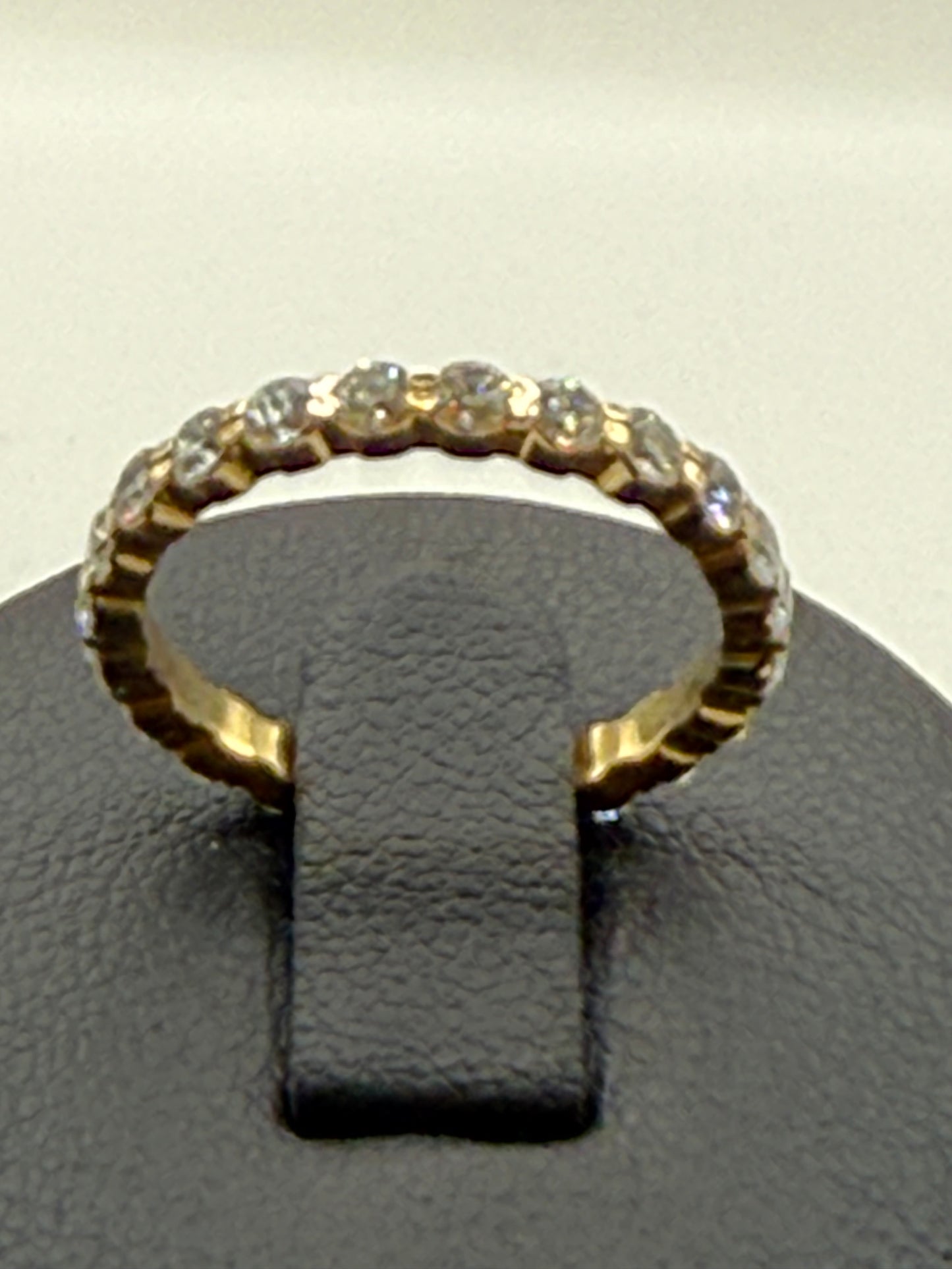 Bague tour complet en or jaune sertie de diamants – Taille 52