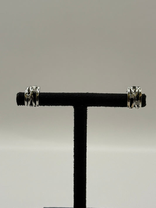 Boucles d’oreilles en or blanc ajouré