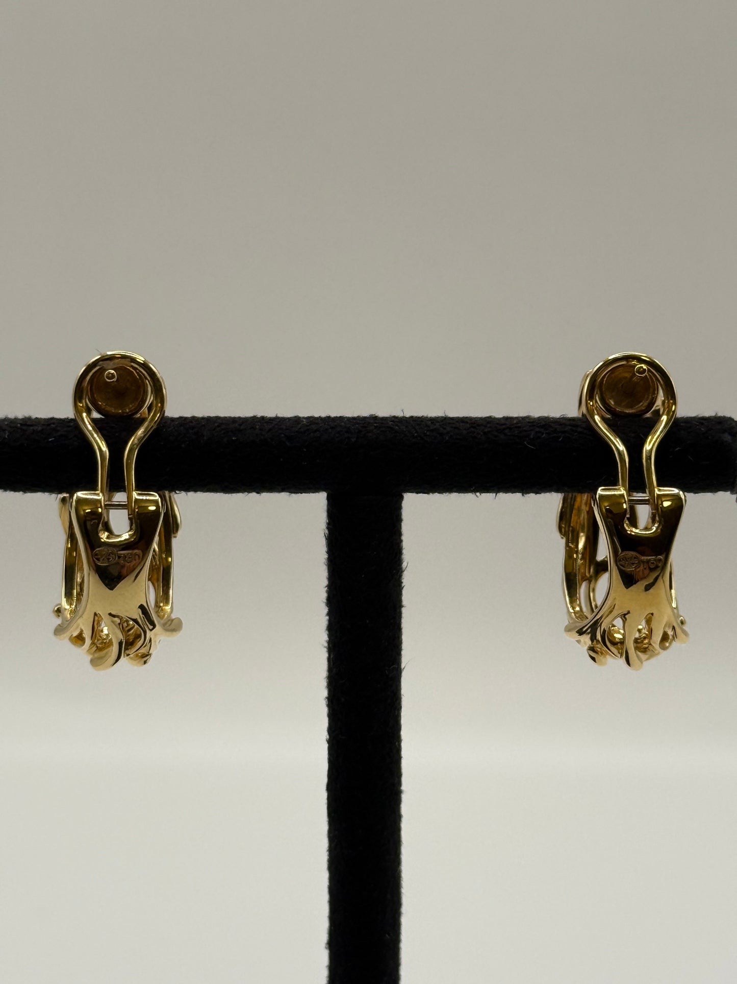 Boucles d’oreilles en or jaune – Design organique