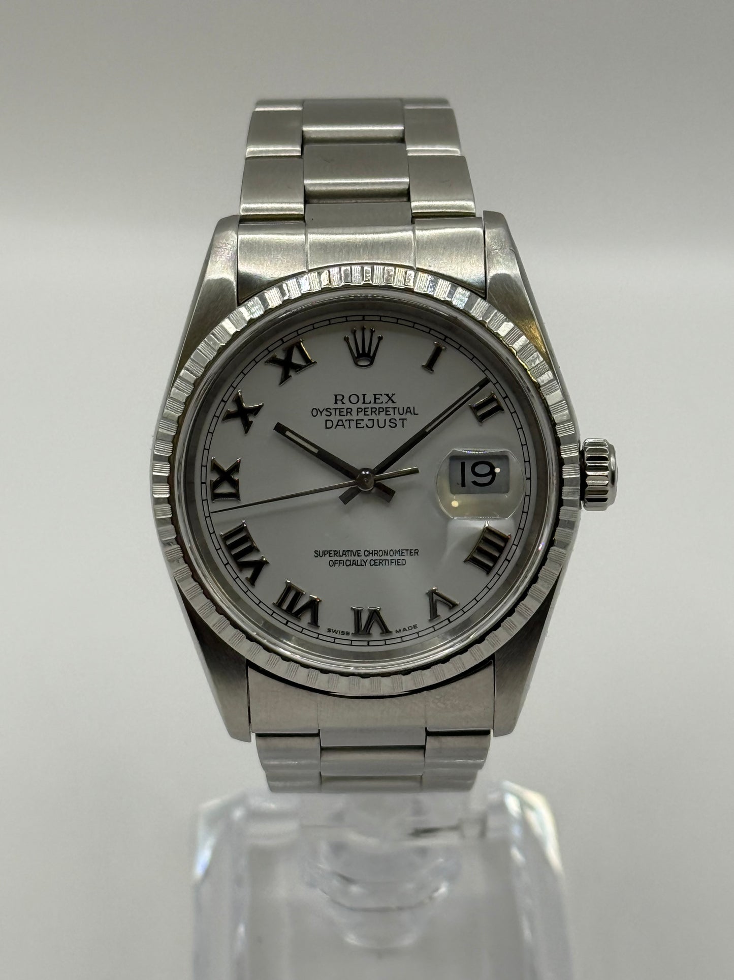 Rolex Datejust 36 mm réf. 16220 - Acier, Lunette Cannelée, Cadran Blanc Romain - Année 1991