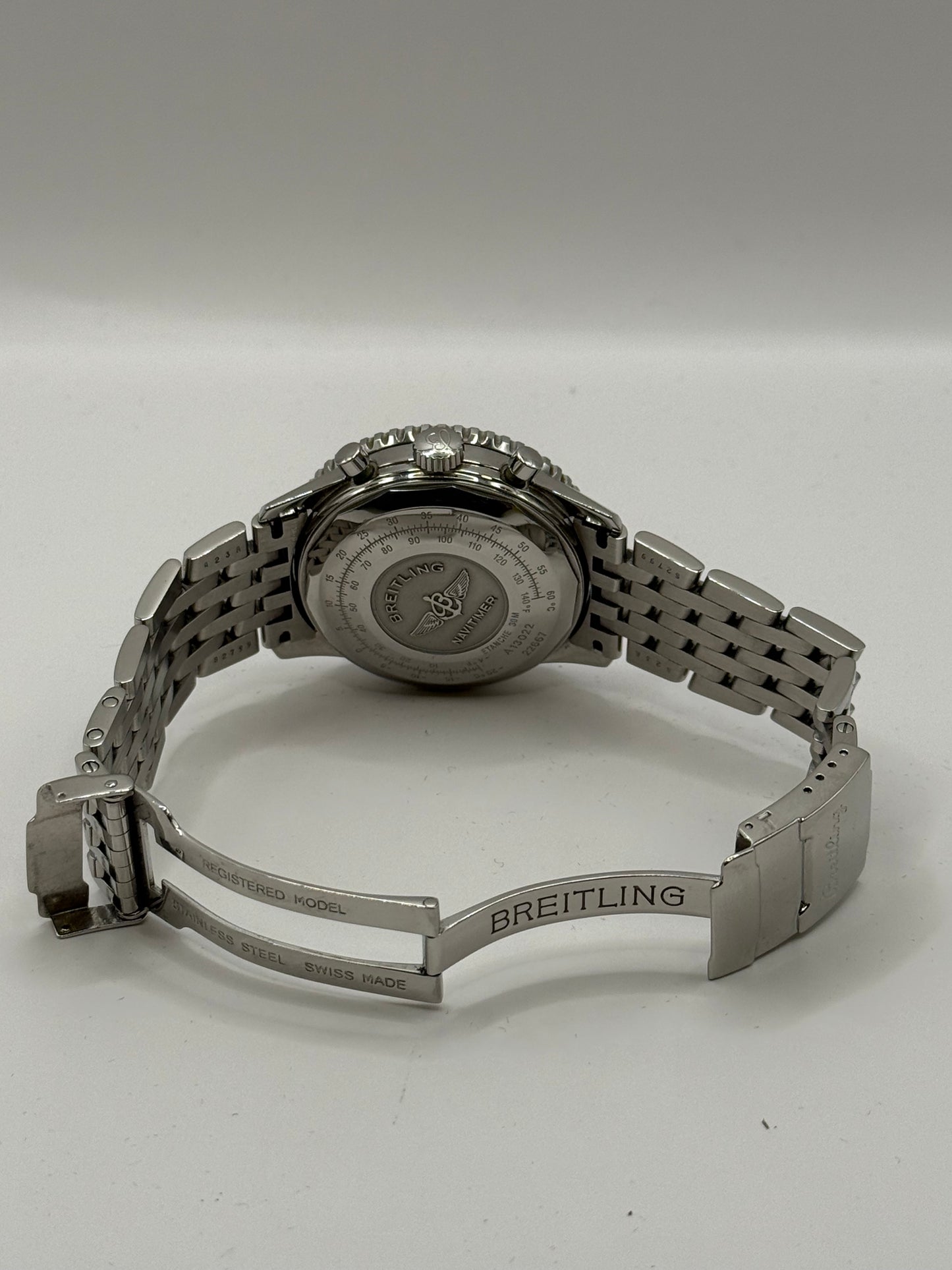 Breitling Navitimer – Réf. A13022 – 41mm