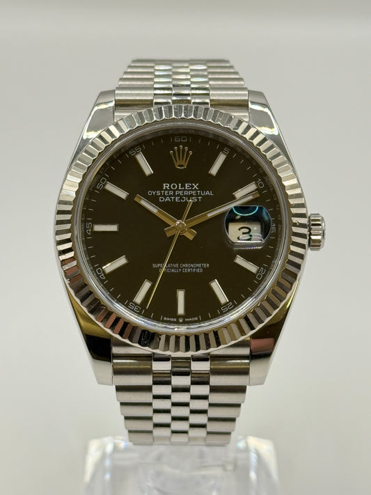 Rolex Datejust 41 réf. 126334 – Cadran noir index bâtons