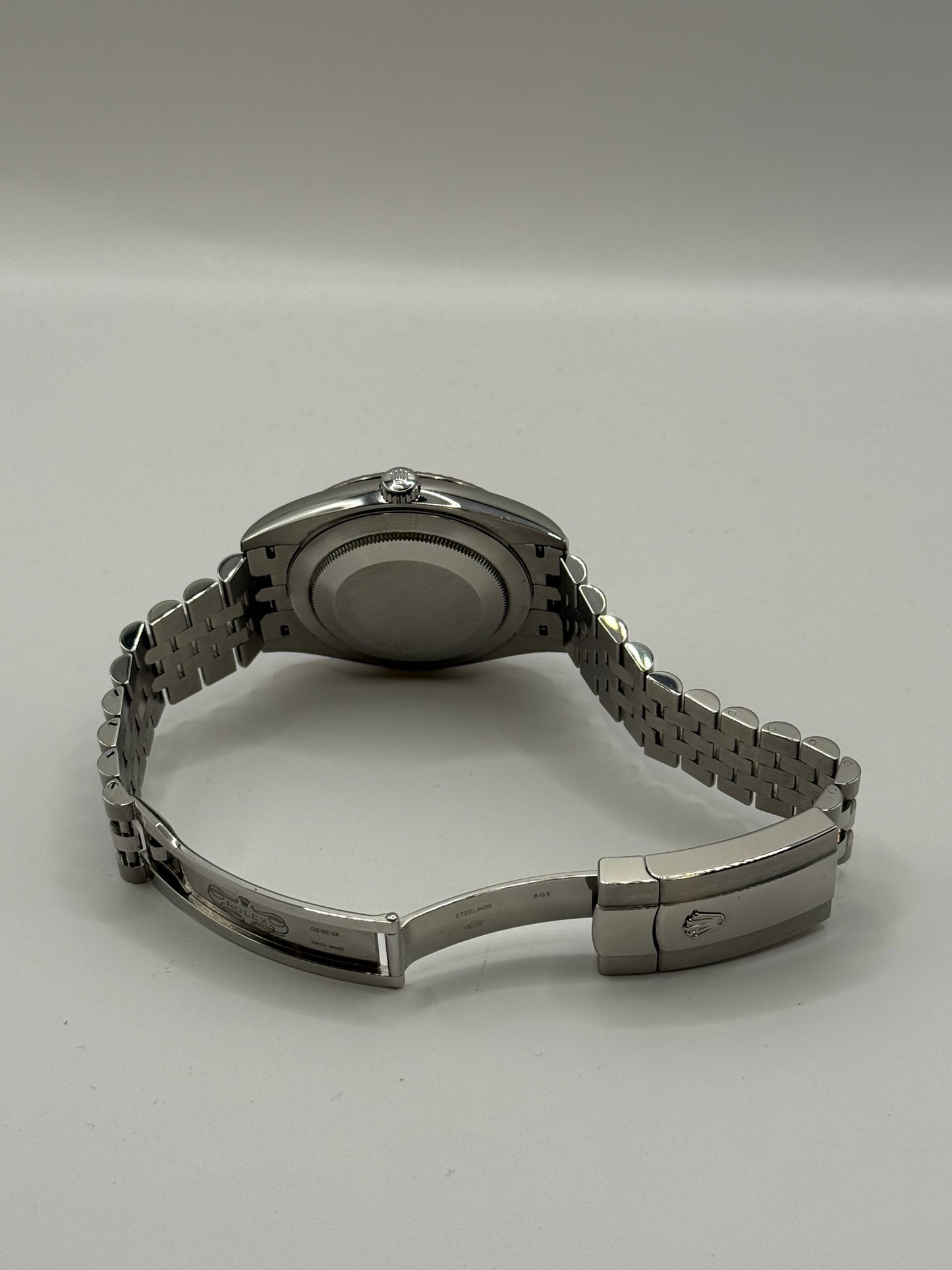 Rolex Datejust 41 réf. 126334 – Cadran noir index bâtons