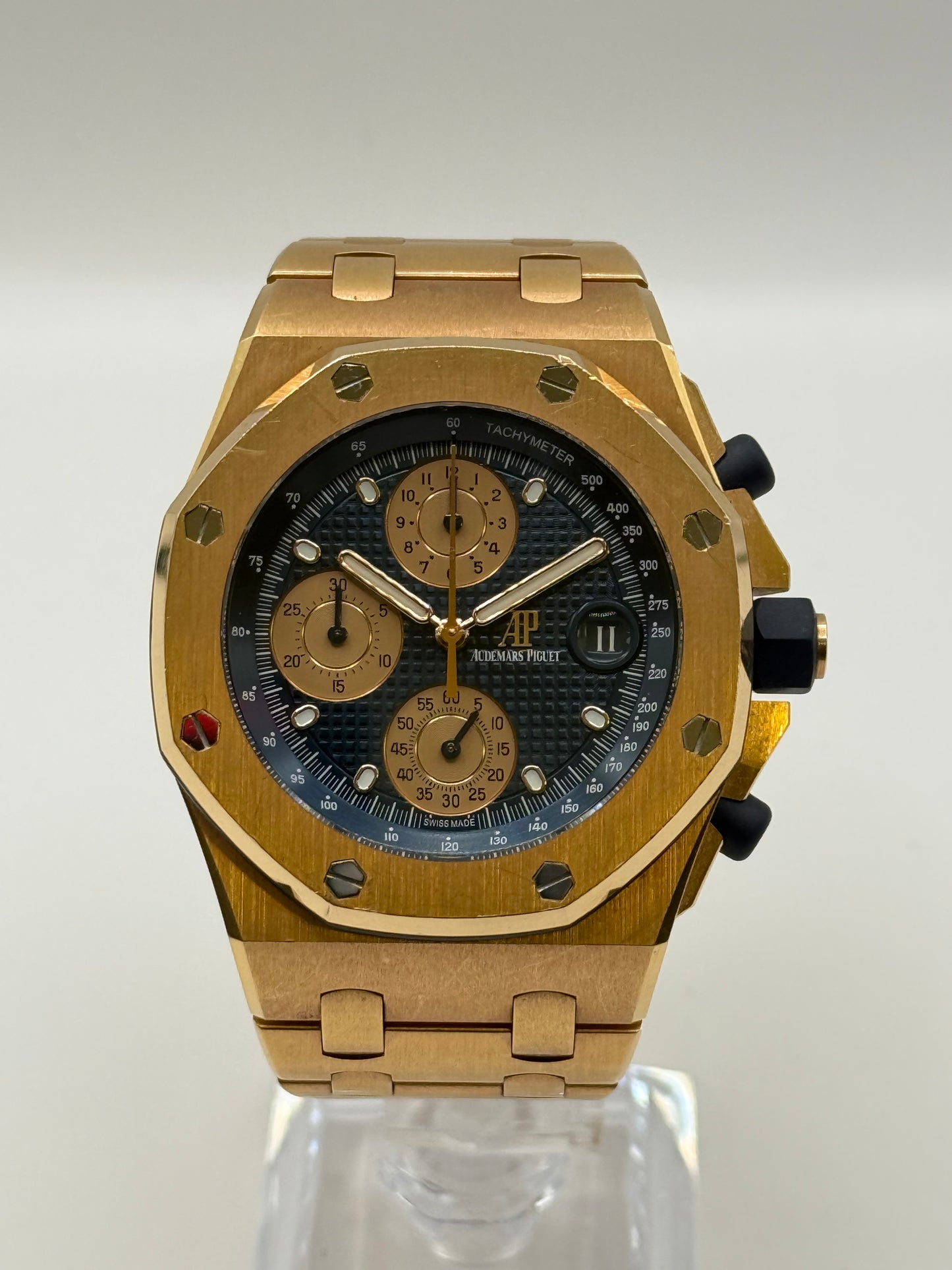 Audemars Piguet Royal Oak Offshore Chronograph 42mm – Or rose 18K réf. 26238OR.OO.2000OR.01