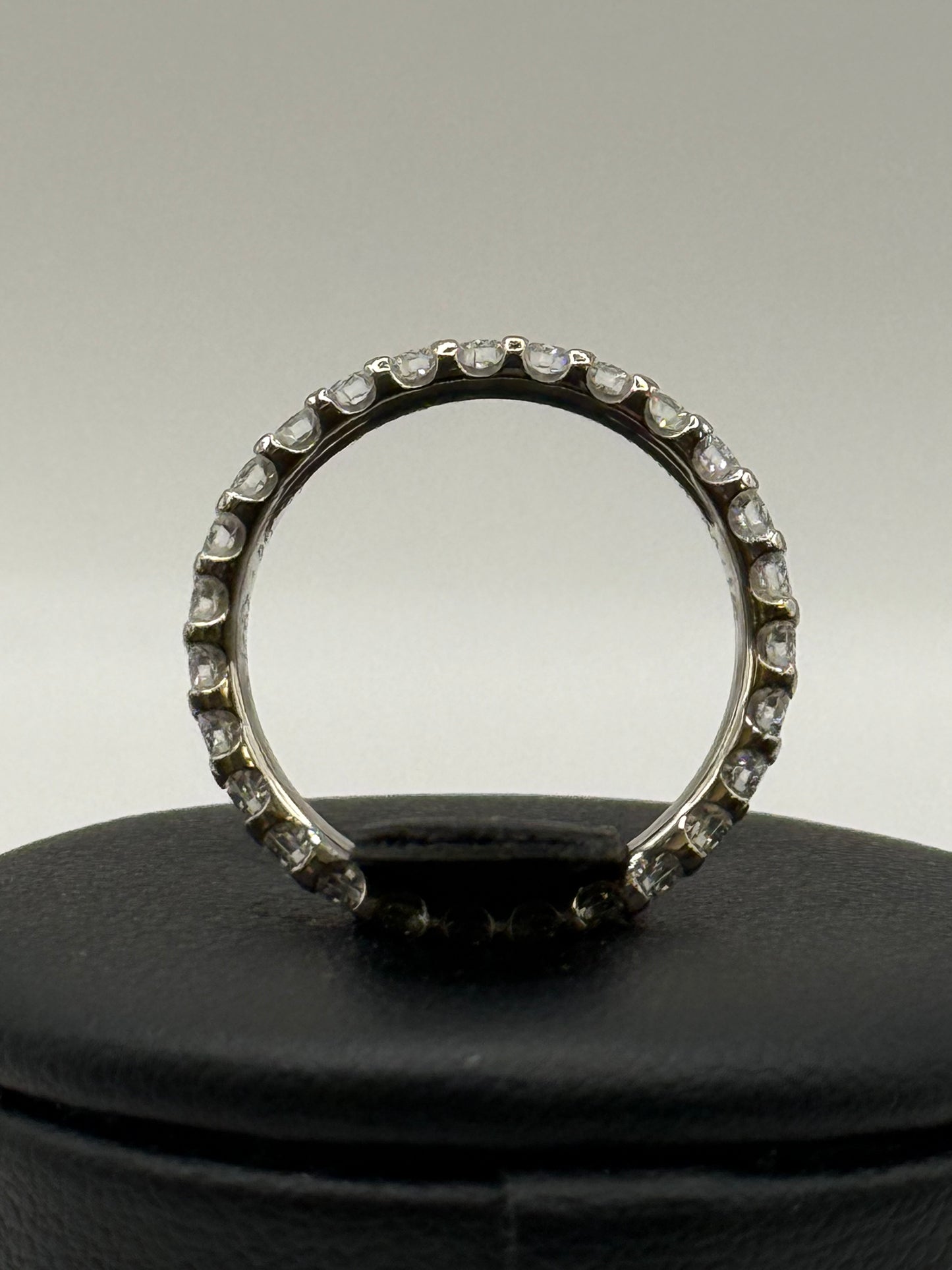 Bague Meister en or blanc sertie de diamants – Taille 50