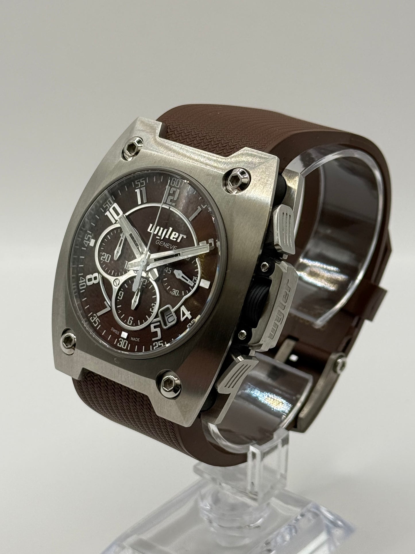 Wyler Genève Code-R Chronographe Automatique – Édition Limitée 1041/3999