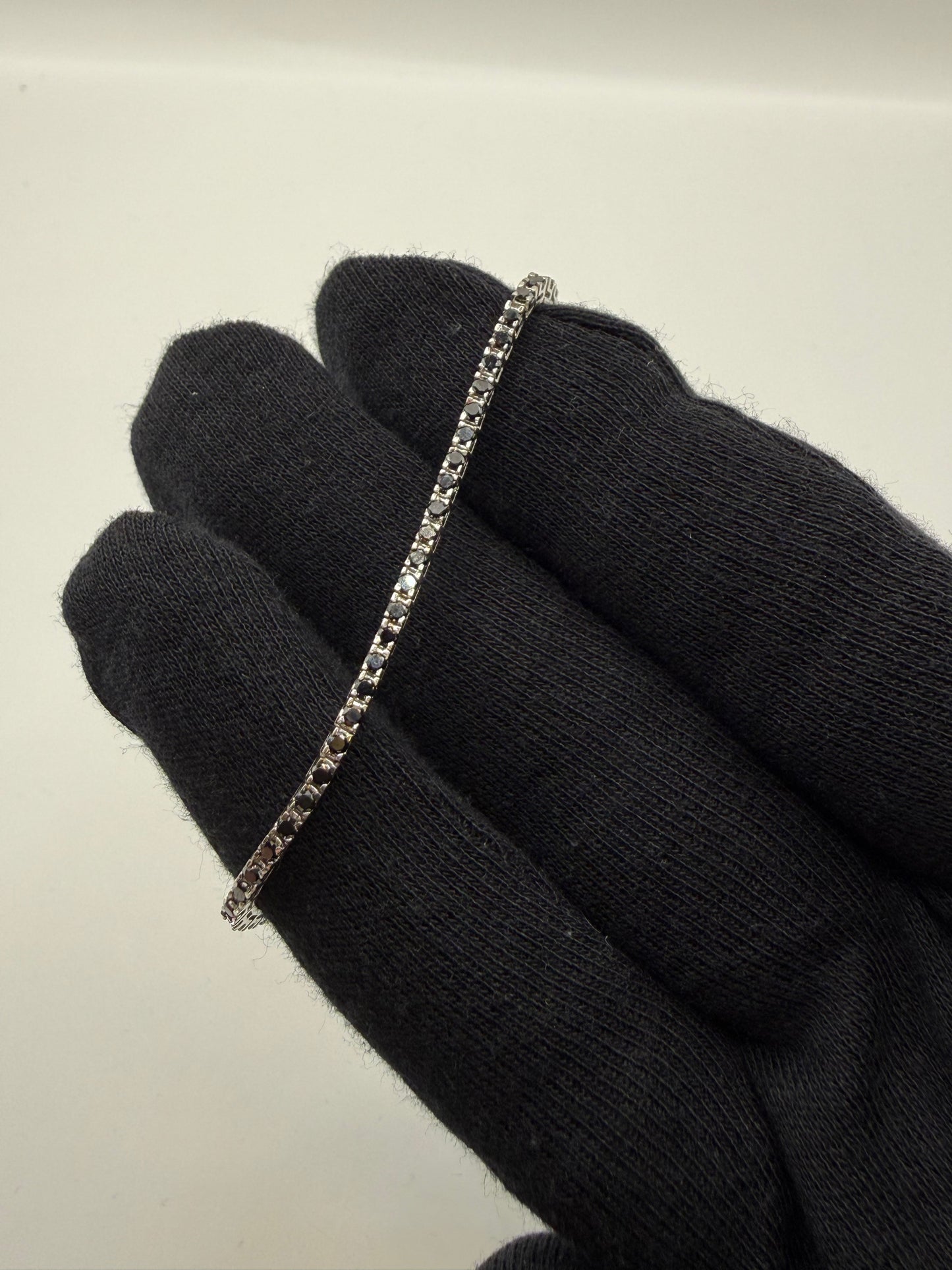 Bracelet rivière de diamants en or blanc