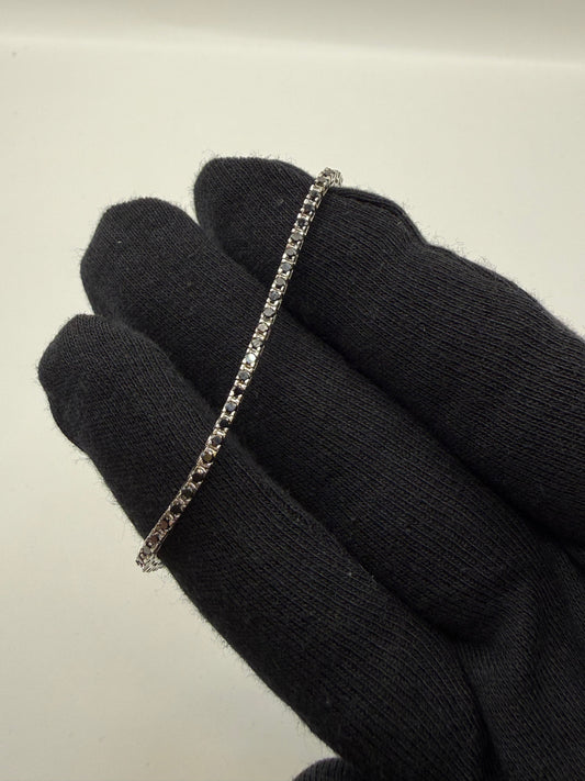 Bracelet rivière de diamants en or blanc