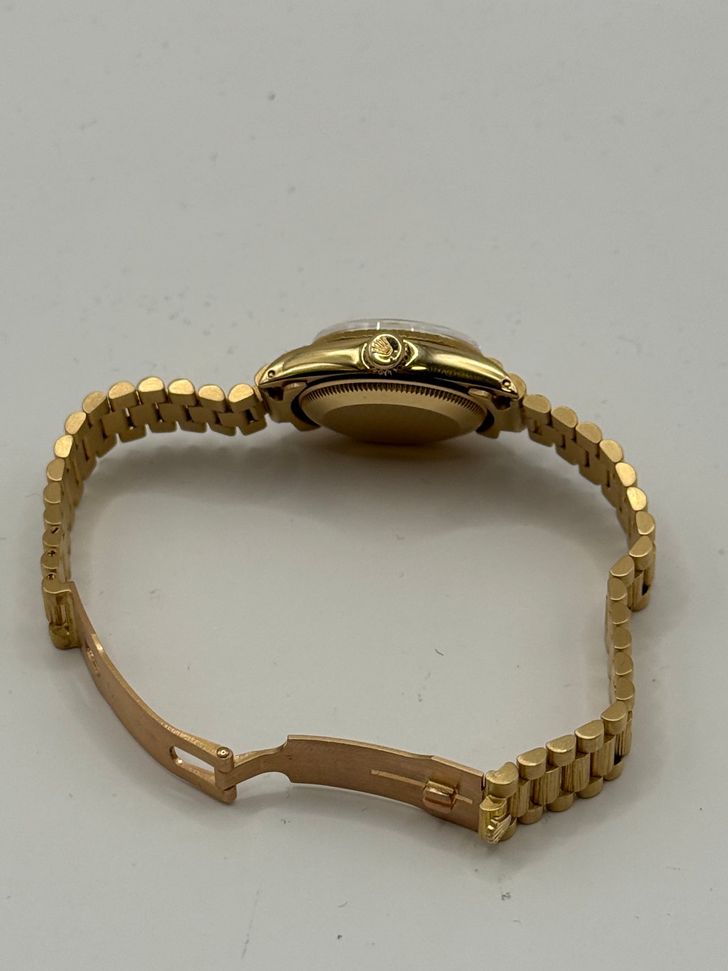 Rolex Lady-Datejust 26 mm or jaune bark finish