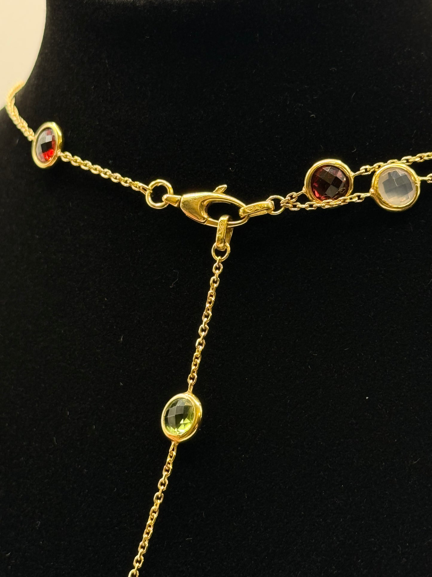 Collier en or 18k serti de pierres précieuses  – Élégance multicolore
