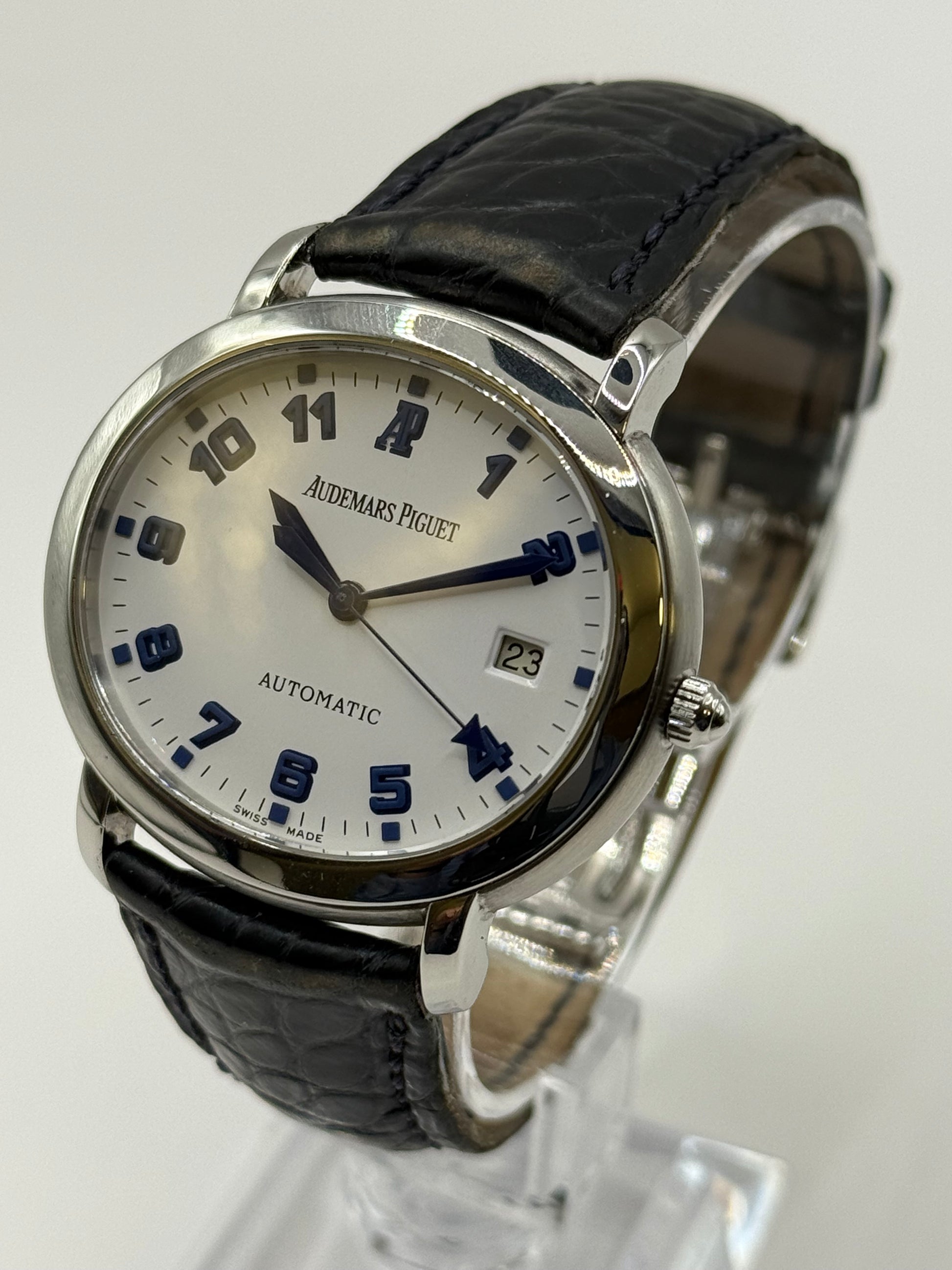 Audemars Piguet Millénary 15016ST 39mm montre de luxe vue 2