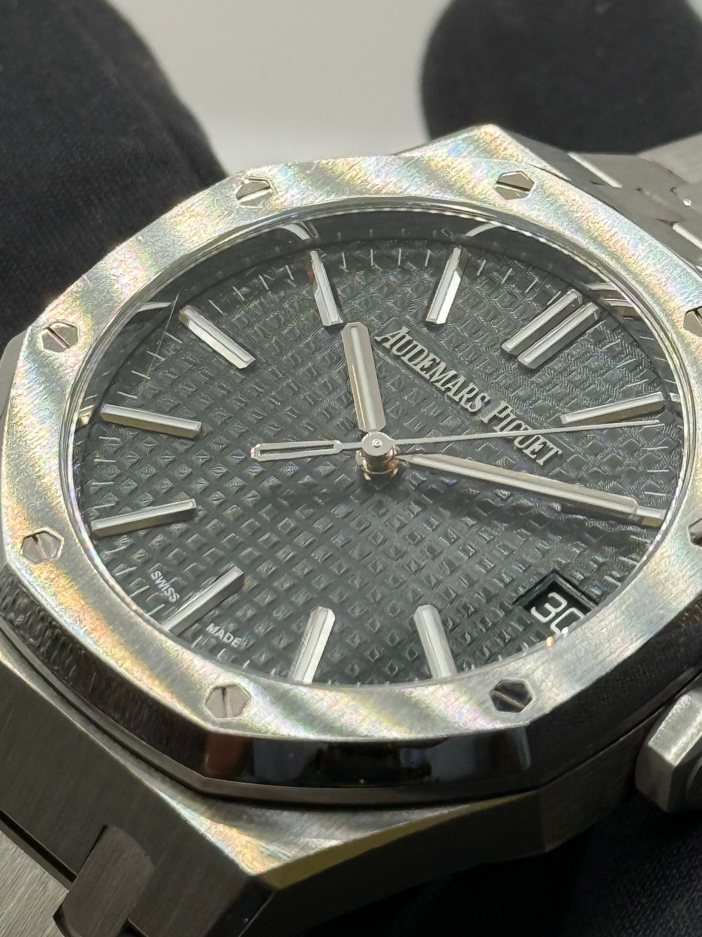 Audemars Piguet Royal Oak  15510ST.OO.1320ST.09  2025 41mm montre de luxe vue 3