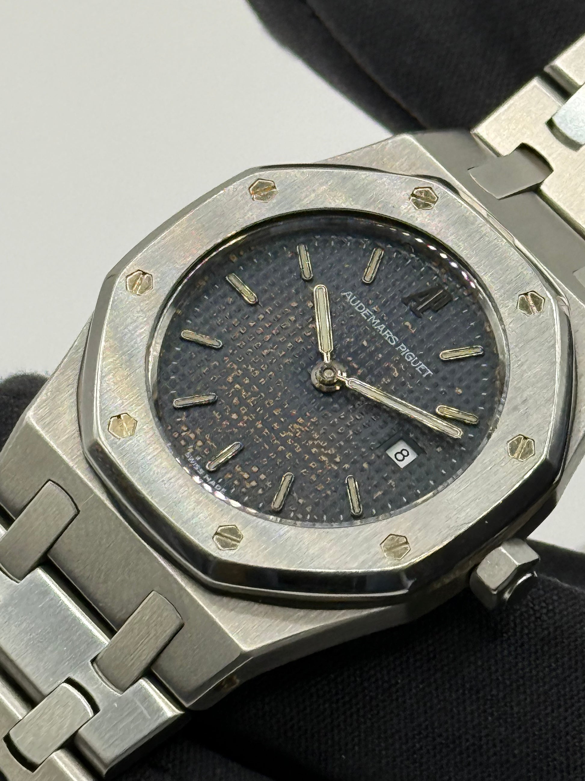 Audemars Piguet Royal Oak 30mm montre de luxe vue 5
