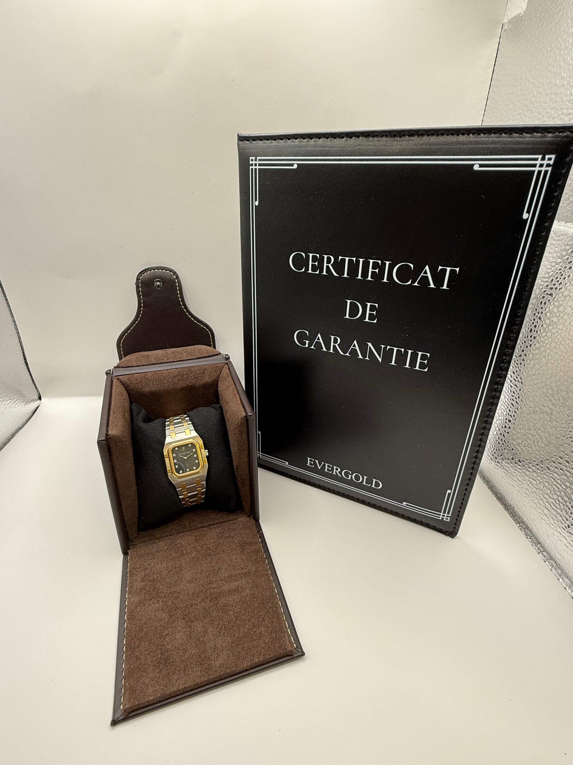 Audemars Piguet Royal Oak  6010SA montre de luxe vue 5