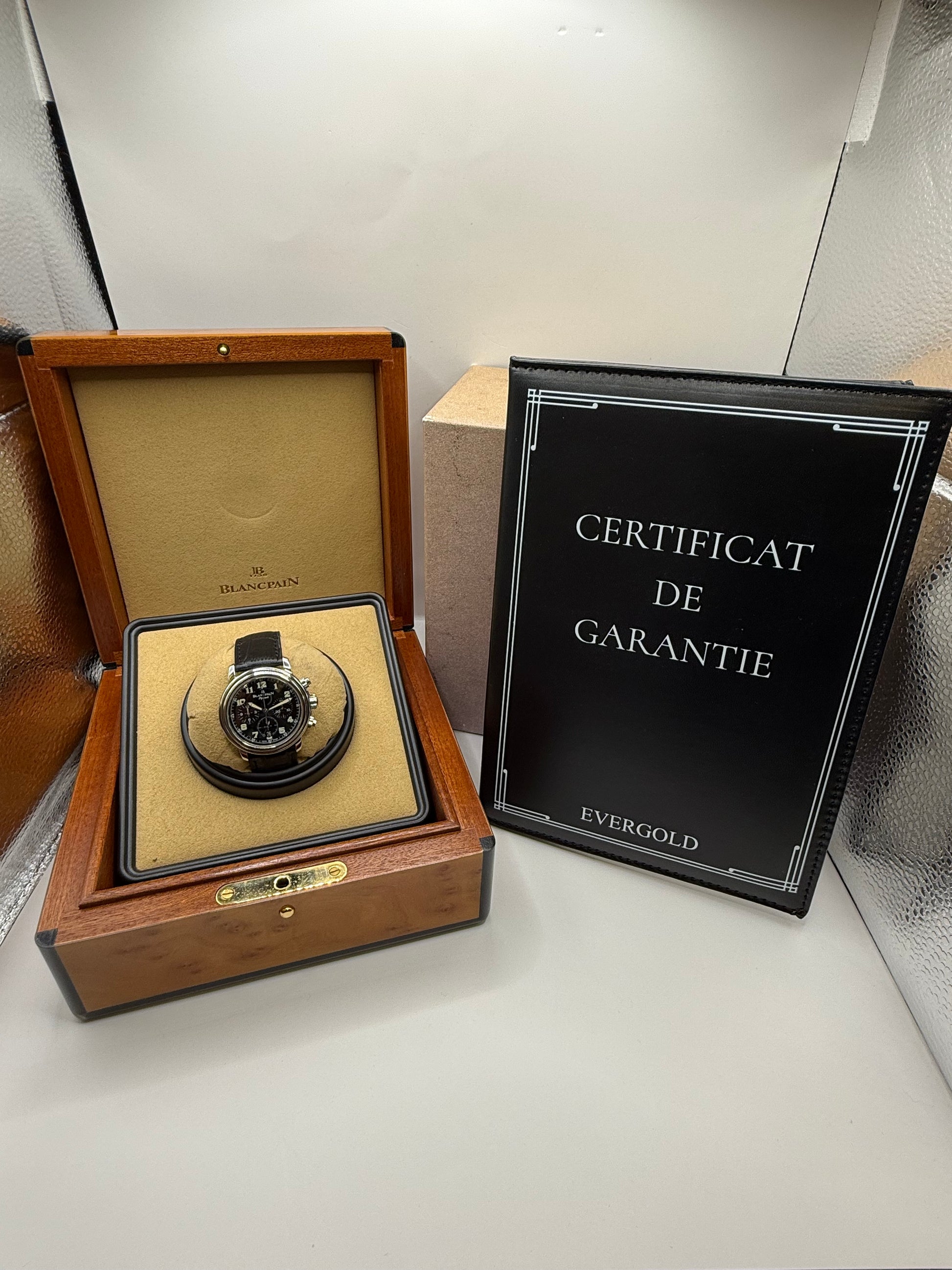 Blancpain  Léman  2185F-1130-71 38mm montre de luxe vue 6