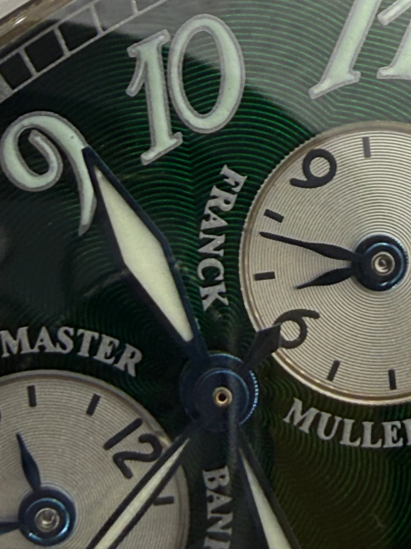 Franck Muller Master Banker 5850MB inconnue 31mm montre de luxe vue 4