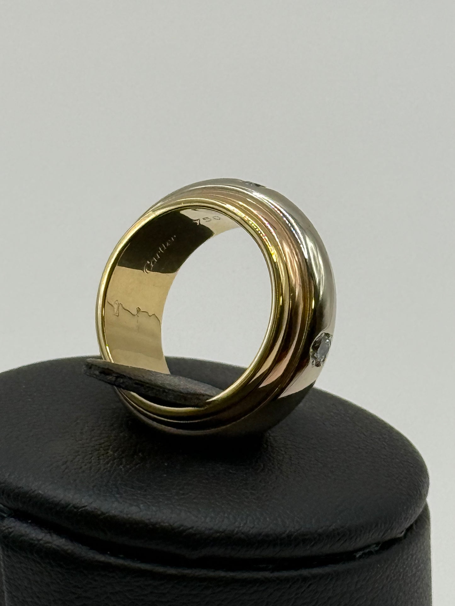 Bague Cartier Saturne Diamant taille 50 or 18 carats bijou de luxe vue 4