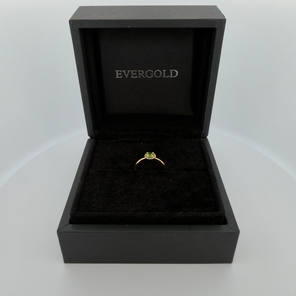 Bague péridot taille 54 or 18 carats bijou de luxe vue 4