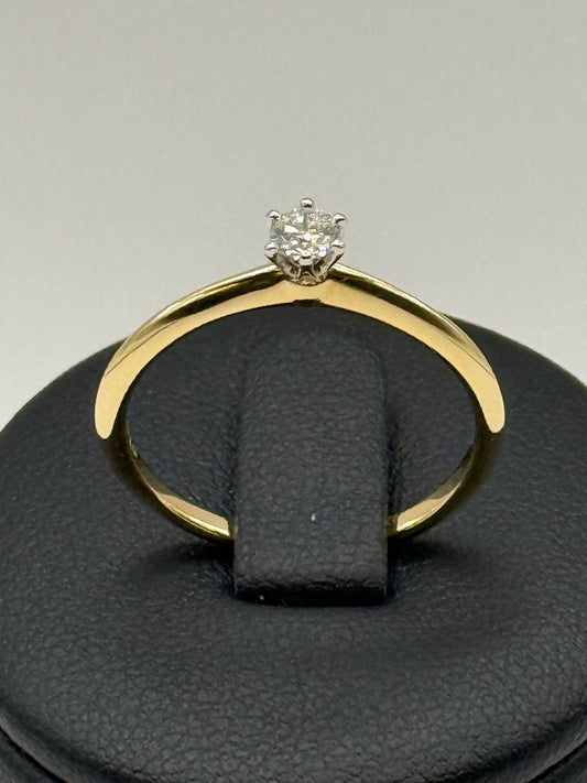 Bague solitaire Tiffany & Co. en or 18 carats et diamant  taille 58 bijou de luxe