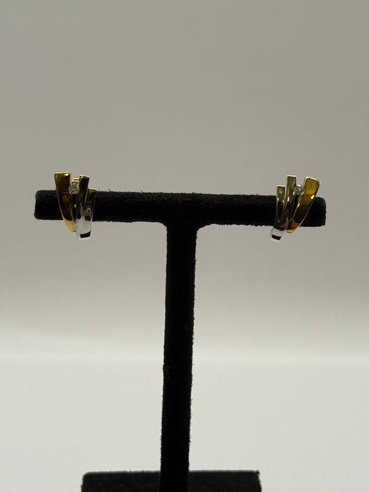Boucles doreilles en or jaune et or blanc serties de diamants bijou de luxe