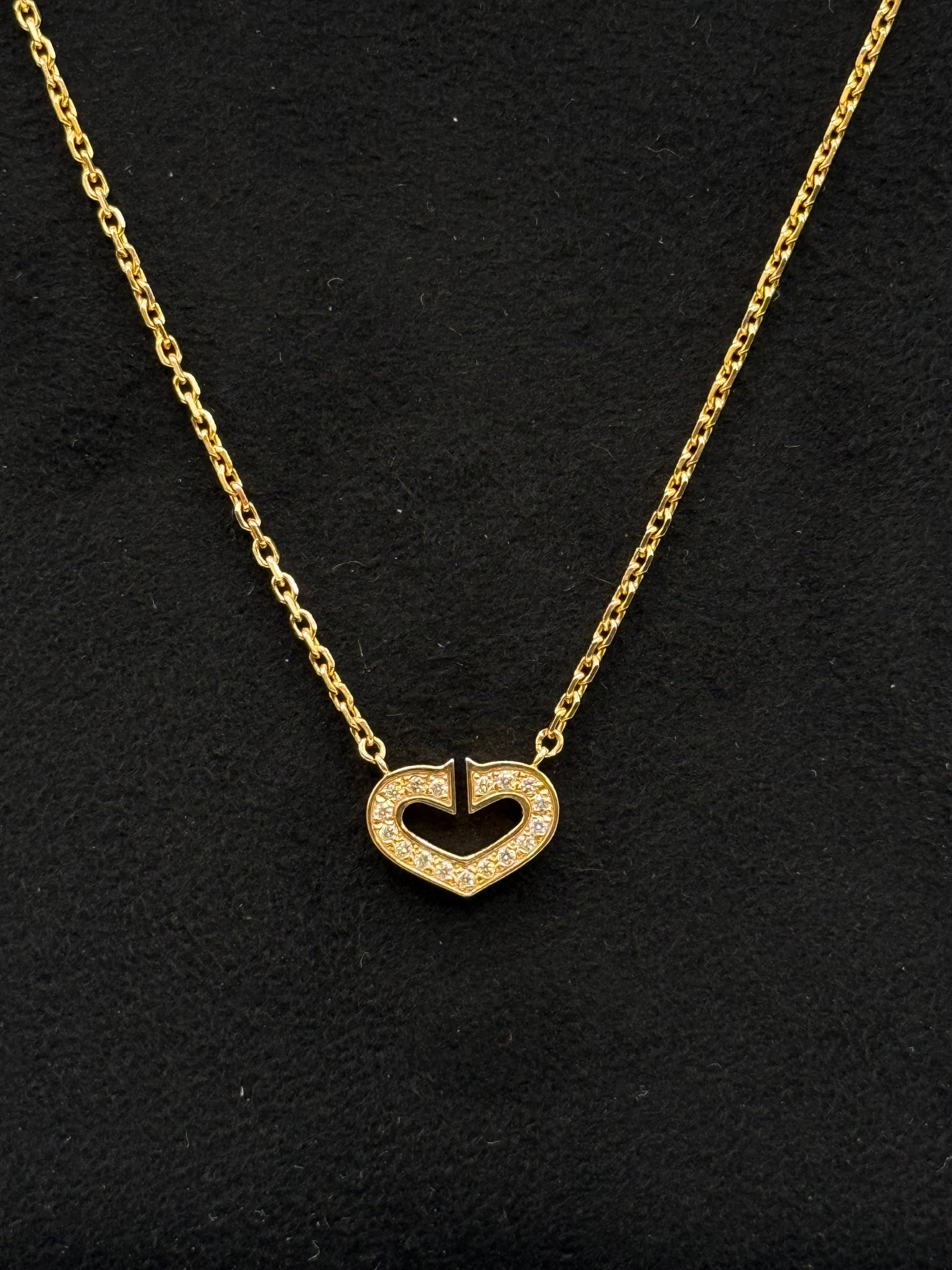 Collier Cartier  Collection Cœurs et Symboles or 18 carats bijou de luxe