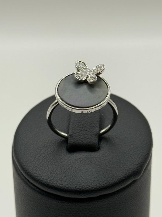 Bague Morganne Bello Paris en or blanc, nacre et papillon pavé de diamants taille 54 bijou de luxe