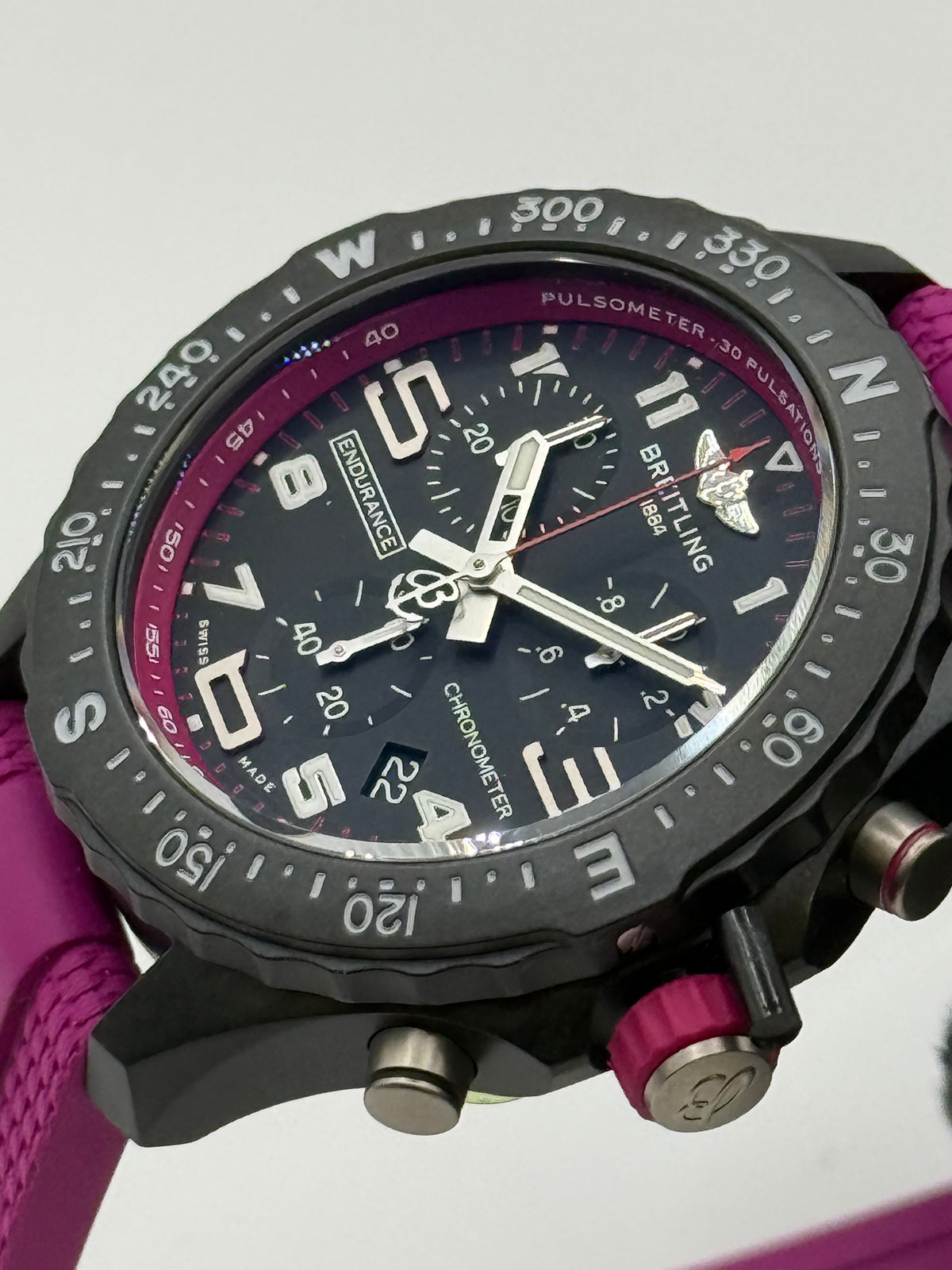 Breitling Endurance Pro x83310 2026 38mm montre de luxe vue 3