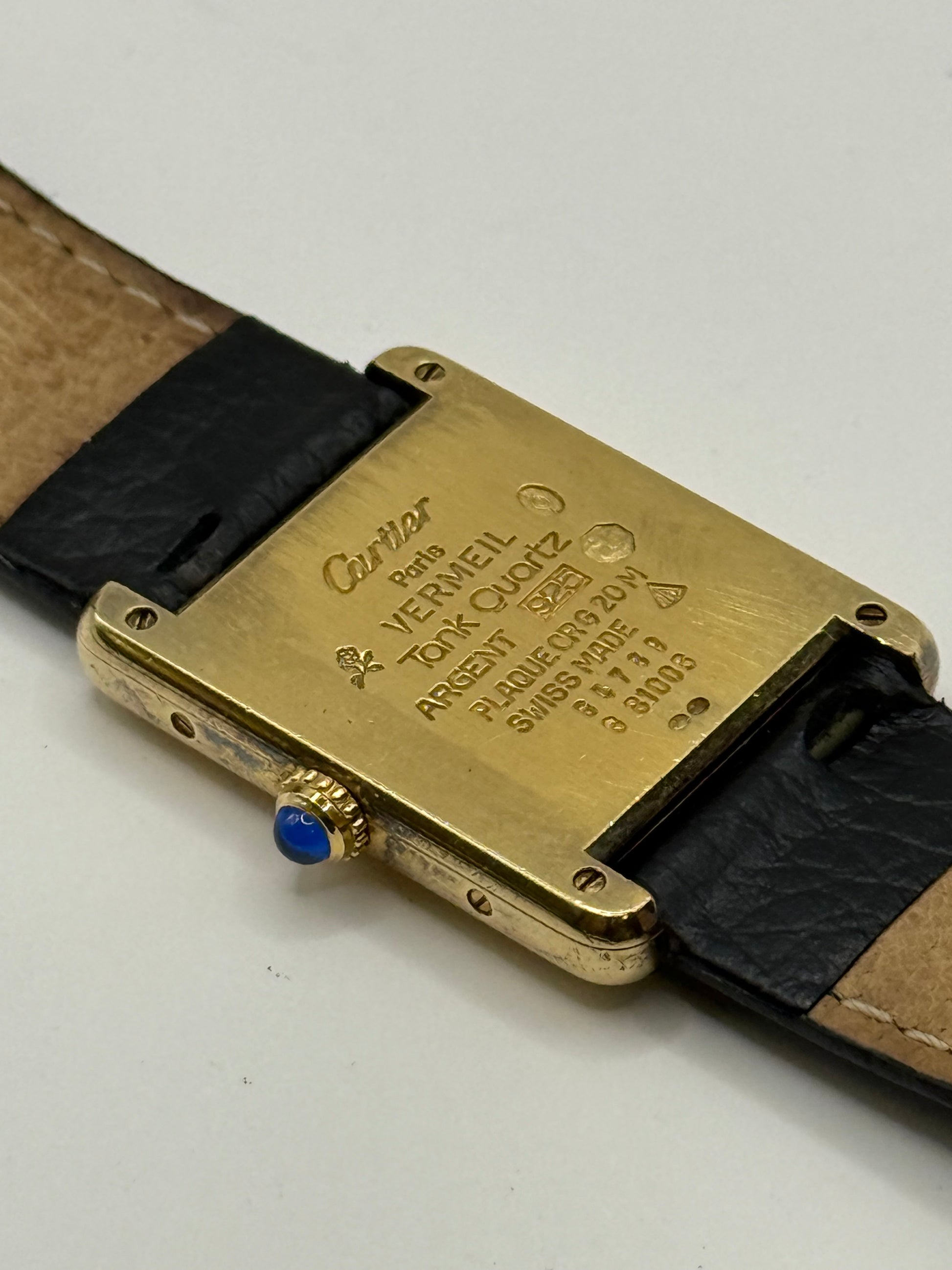 Cartier Tank  montre de luxe vue 3