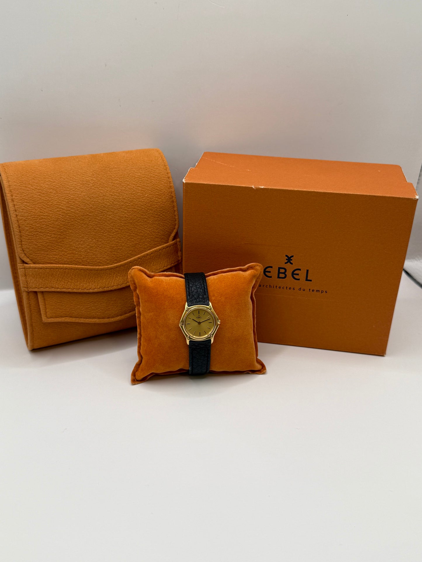 Ebel Classique Or 18 Carats 26mm montre de luxe vue 5