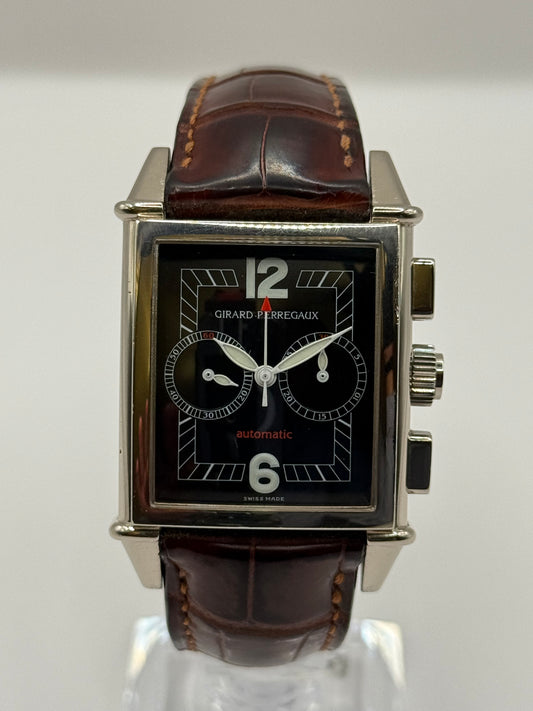 Girard Perregaux Vintage 1945 2599 montre de luxe