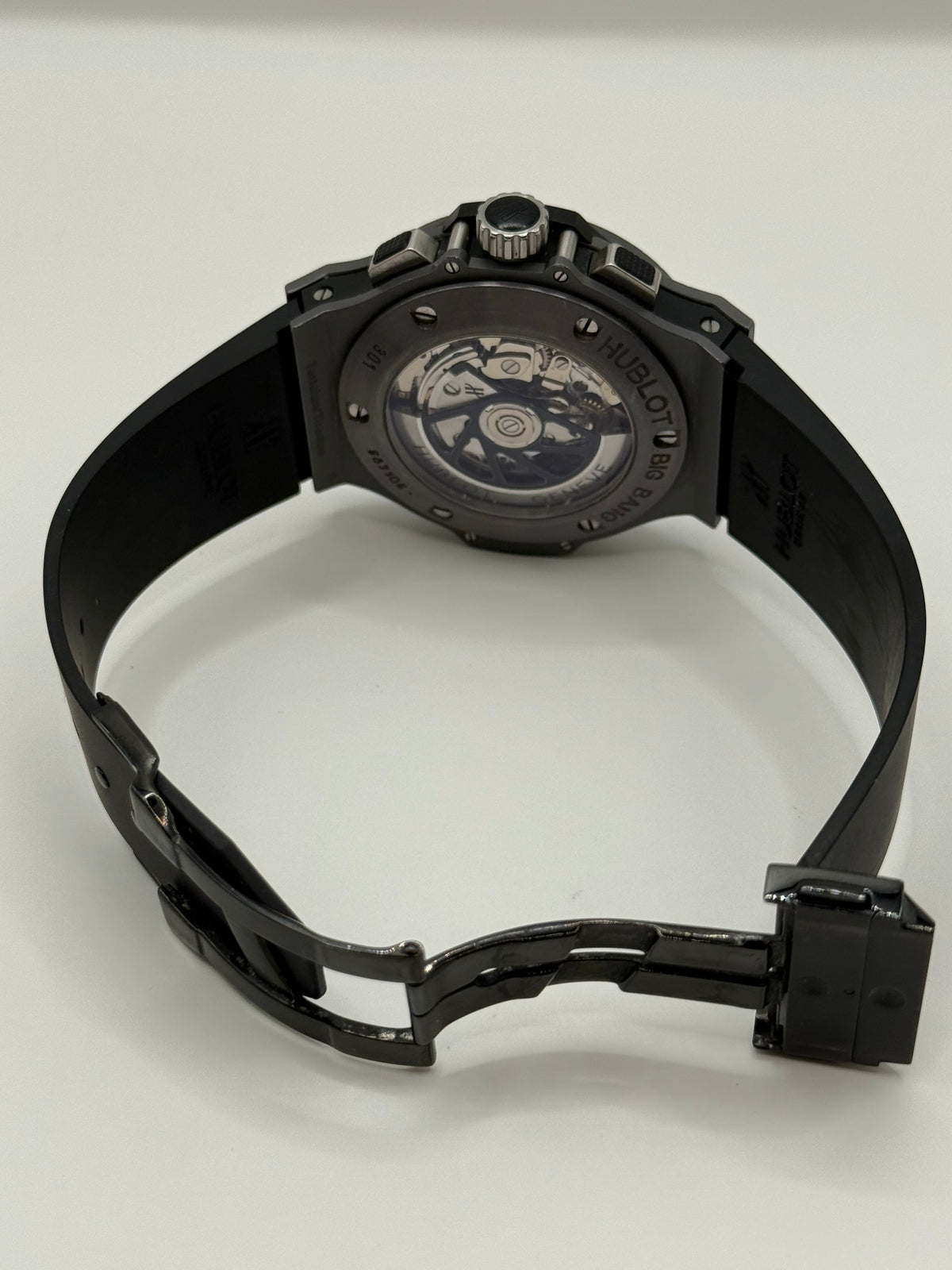 Hublot Big Bang Tantalum 301.AI.460.RX 44mm montre de luxe vue 5