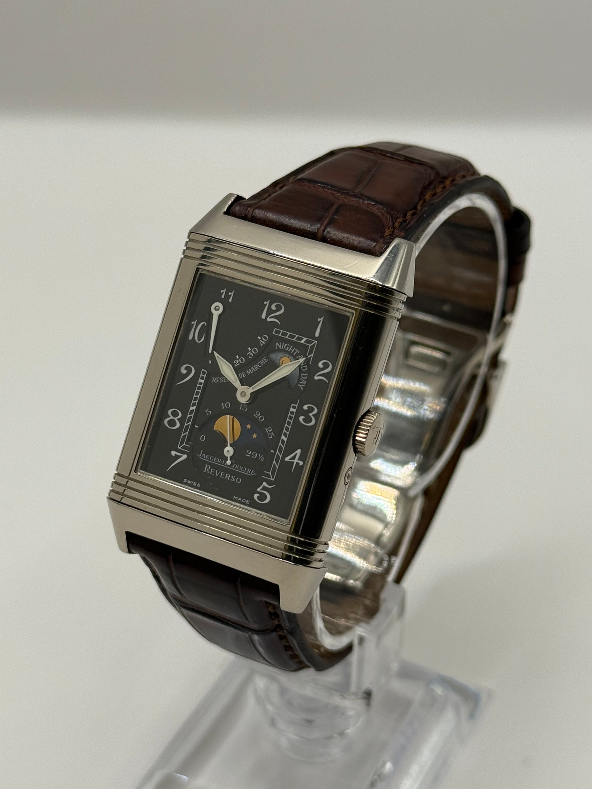 Jaeger-Lecoultre Reverso 270363 montre de luxe vue 3