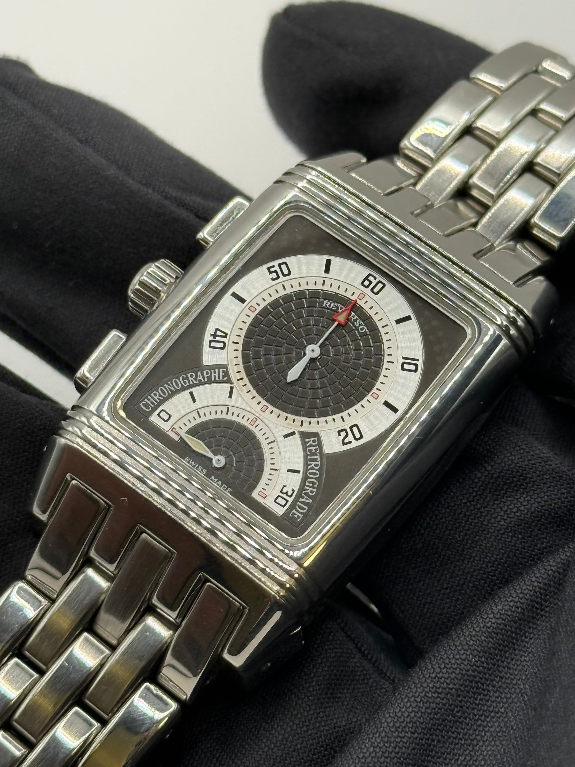 Jaeger-Lecoultre Reverso 295859 montre de luxe vue 6