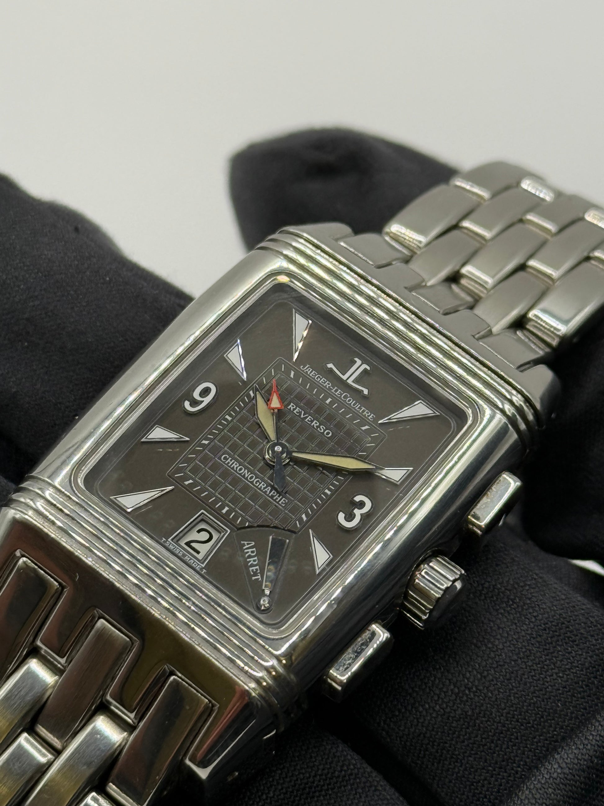 Jaeger-Lecoultre Reverso 295859 montre de luxe vue 7
