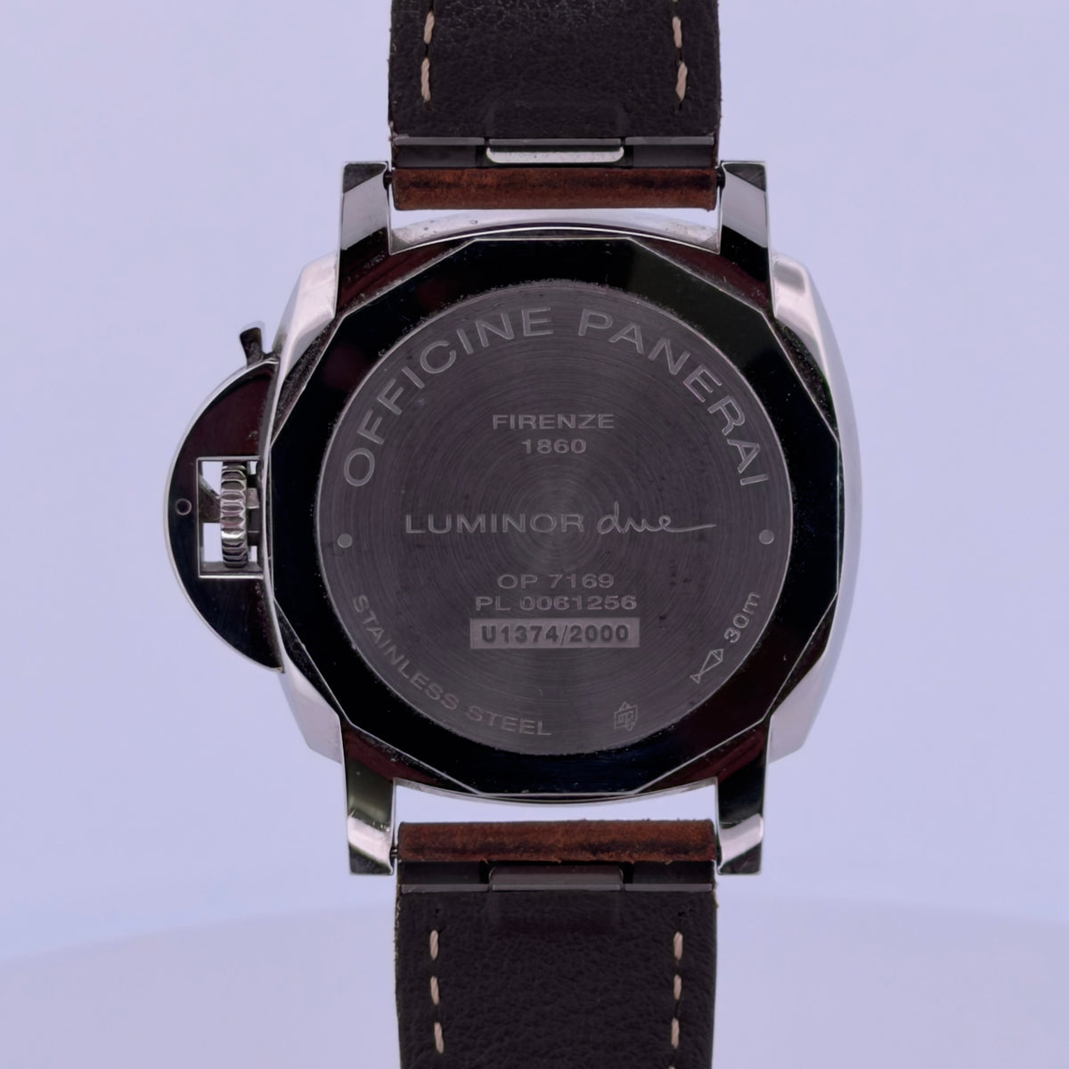 Panerai Luminor Due  PAM00904 42mm montre de luxe vue 4