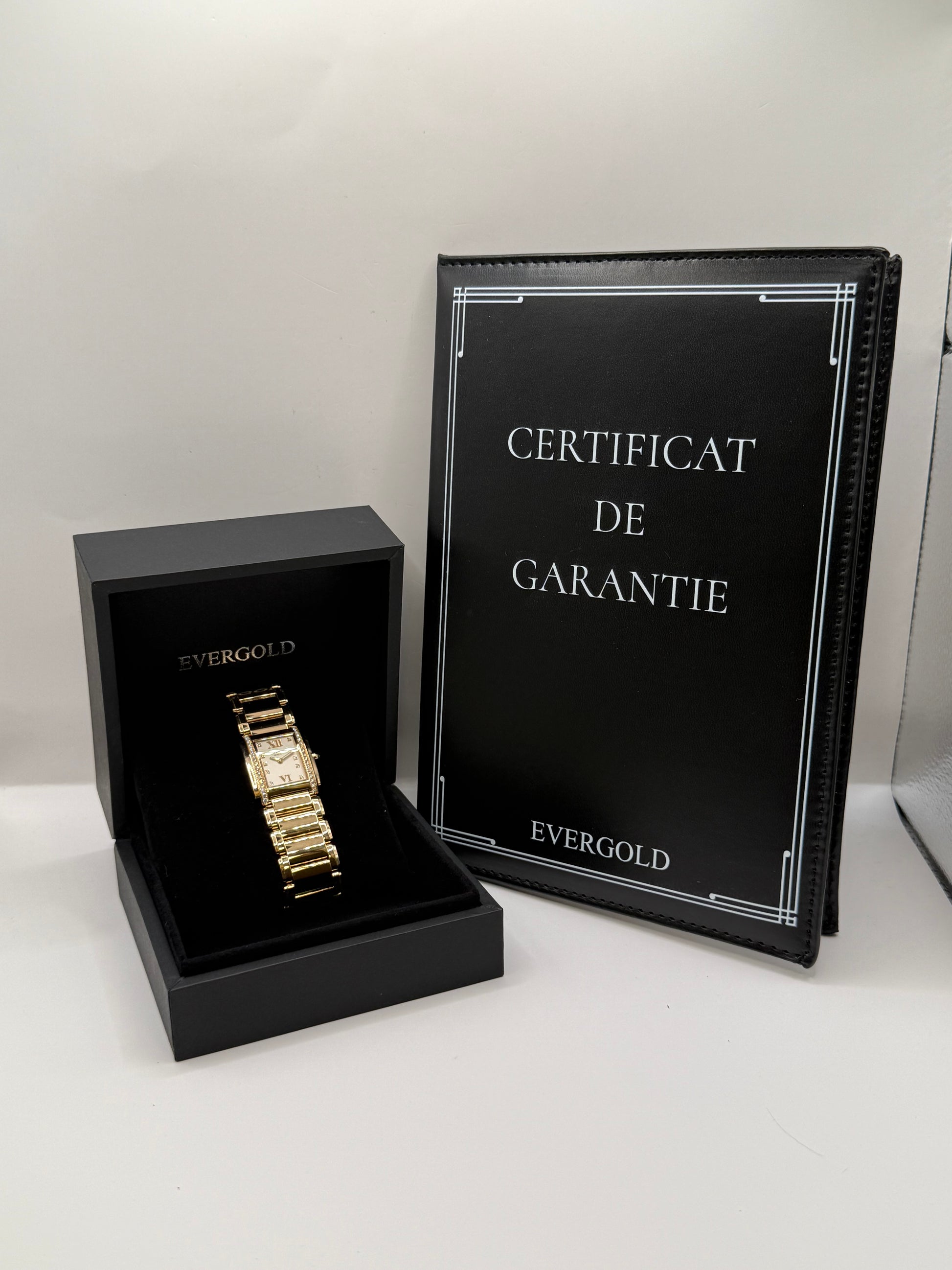 Patek Philippe Twenty-4 4910/11 2007/2009 25mm montre de luxe vue 5