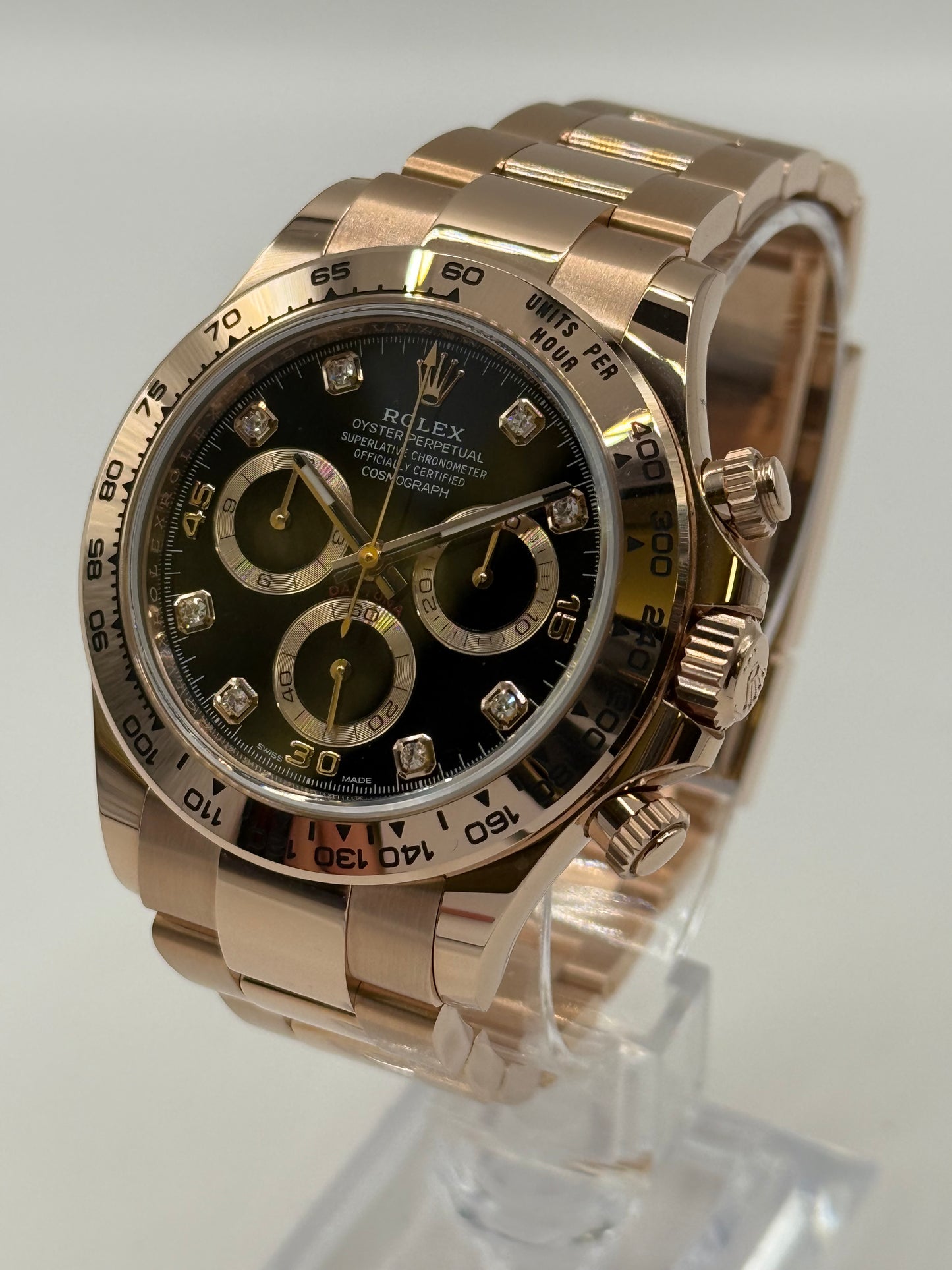 Rolex Cosmograph Daytona – Or Everose 18k – Cadran noir diamants