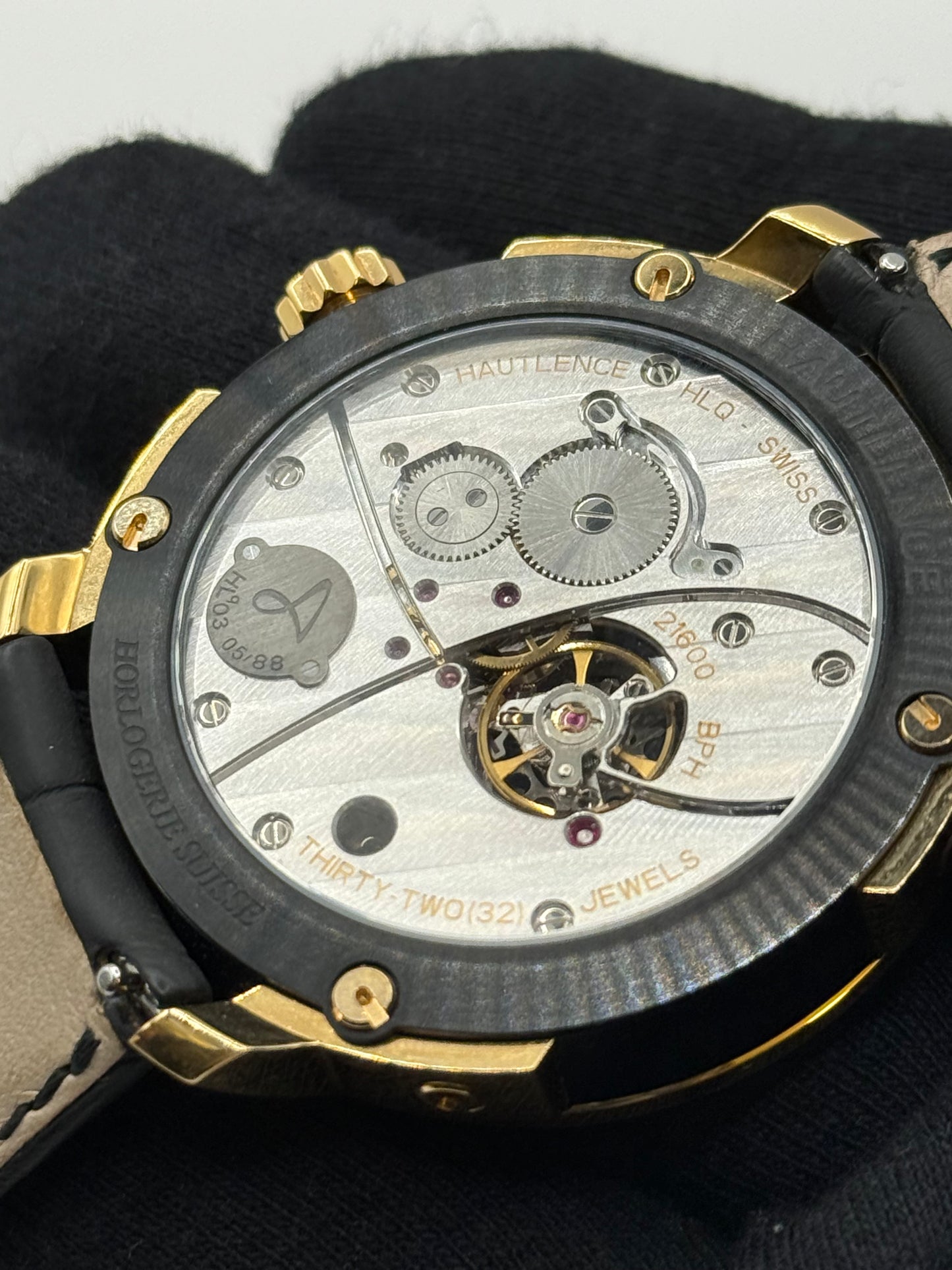 Hautelence HLQ3