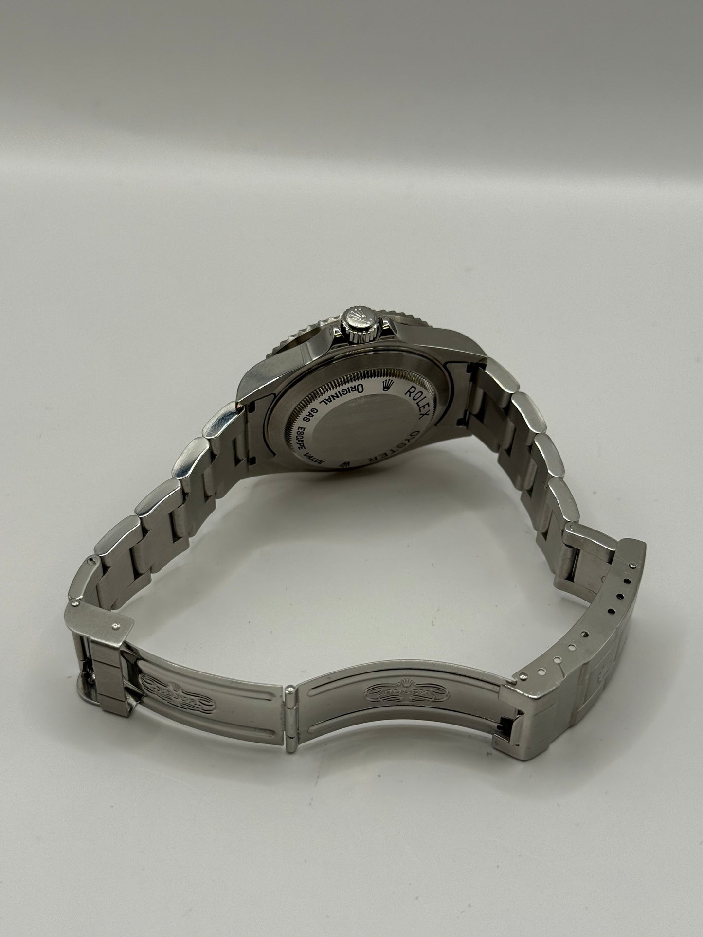 Rolex Sea-Dweller 16600