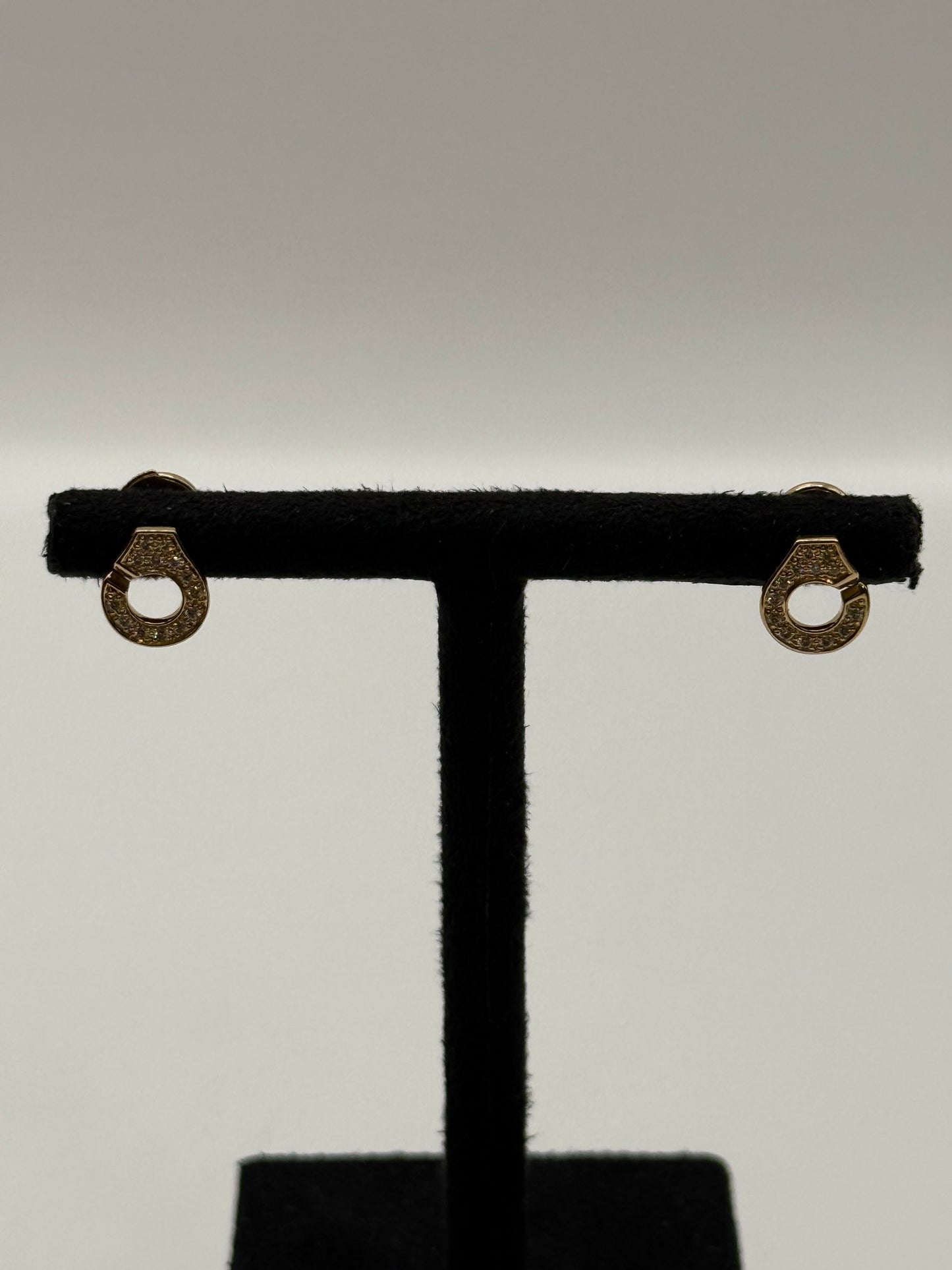 Puces d'oreille Menotte Dinh Van