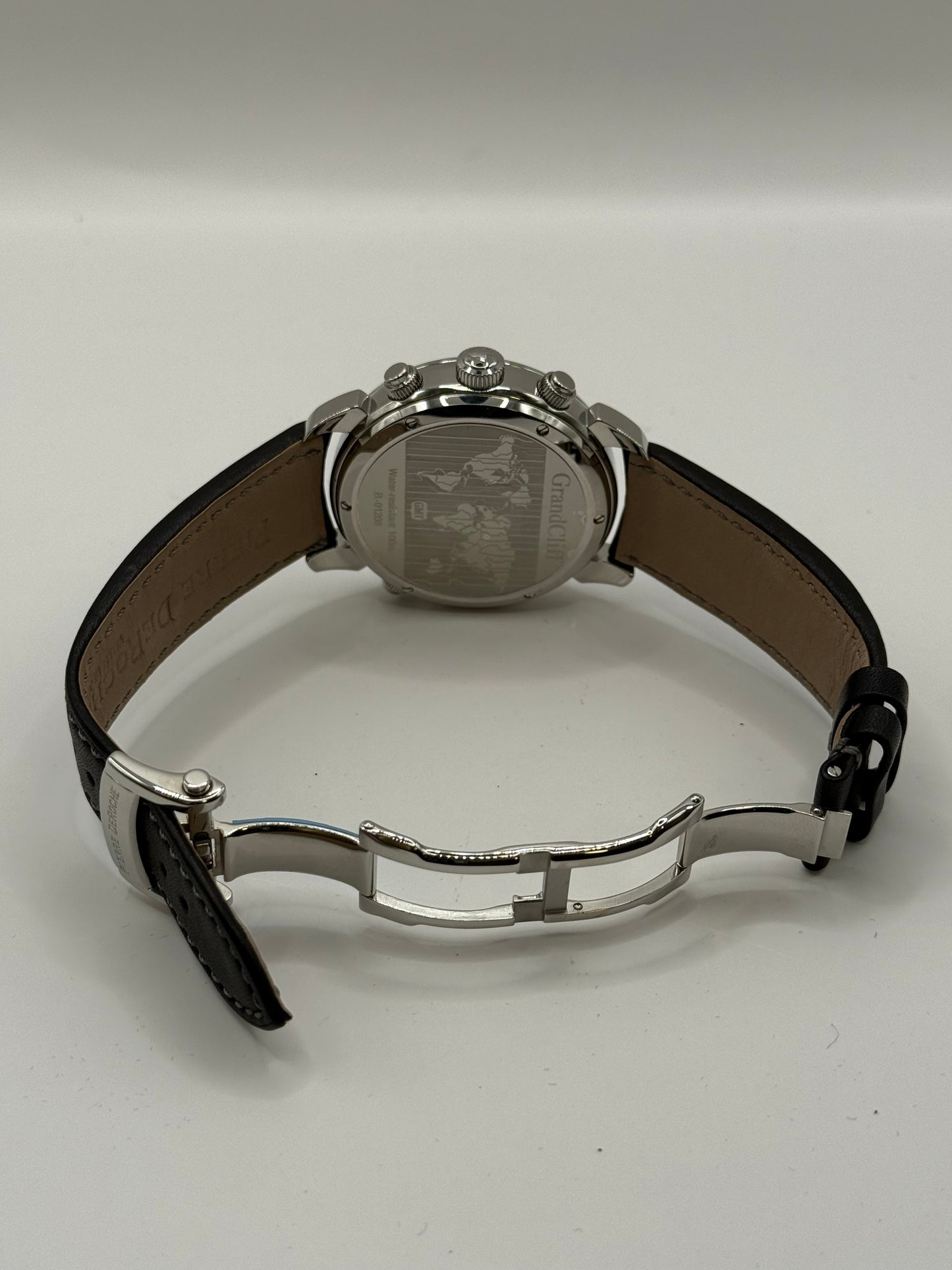 Pierre DeRoche Grandcliff GMT  B-01208 montre de luxe vue 3