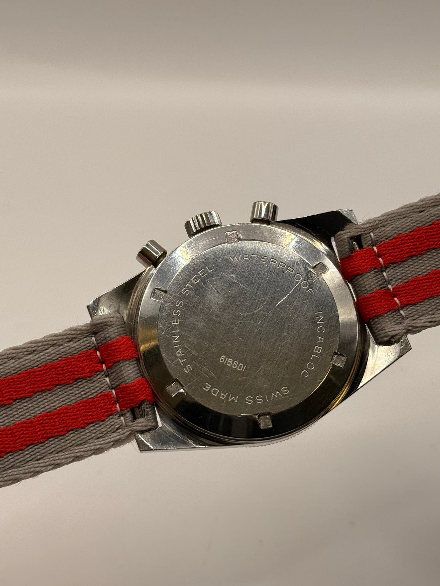 Rotary Aquaplunge  36mm montre de luxe vue 3